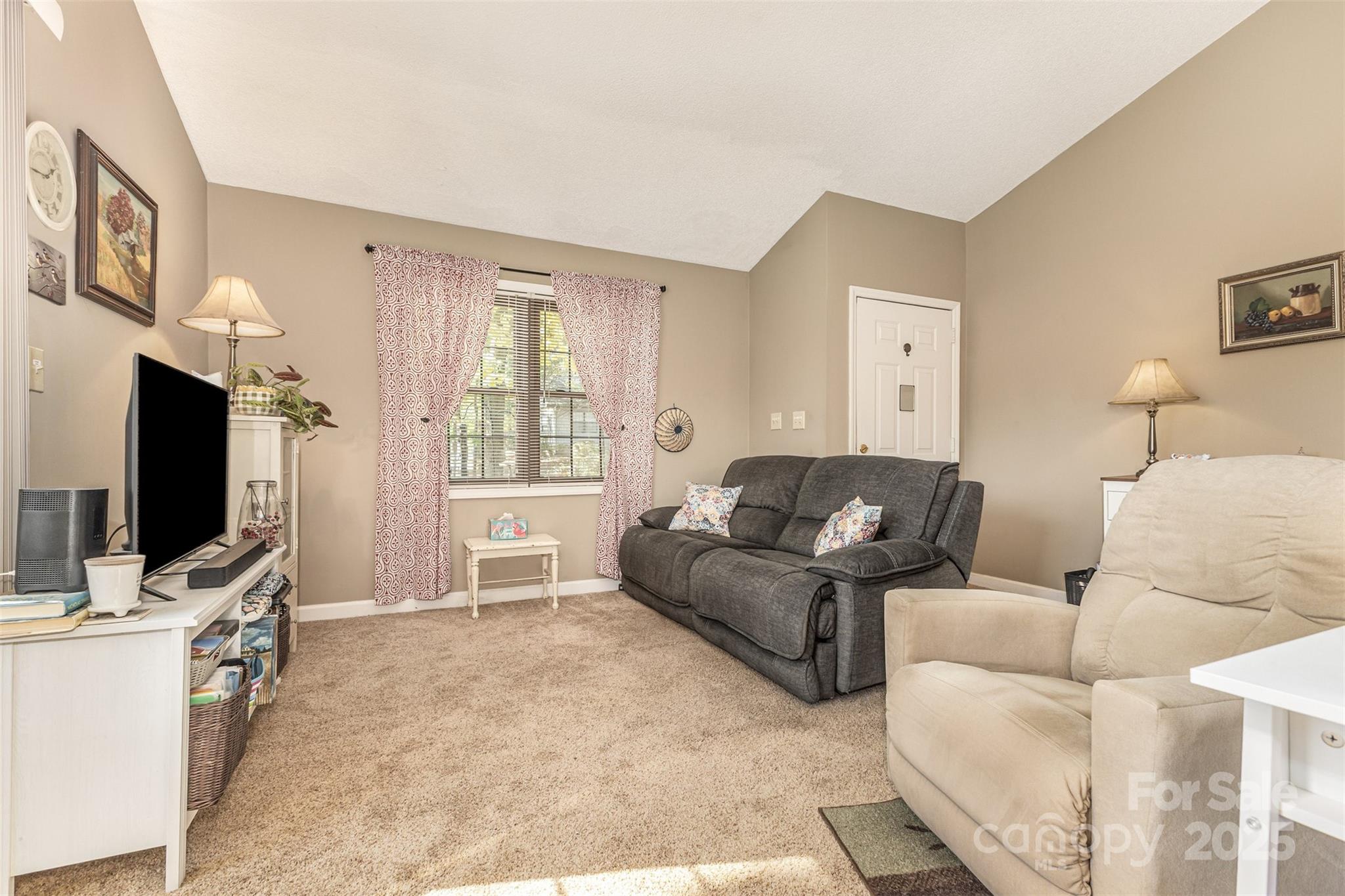 Wood Ridge - Residential