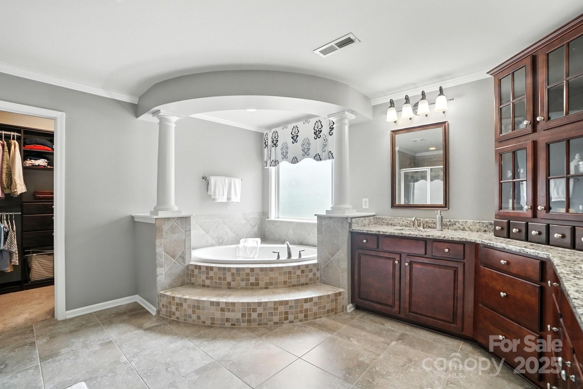 Ballanmoor - Residential