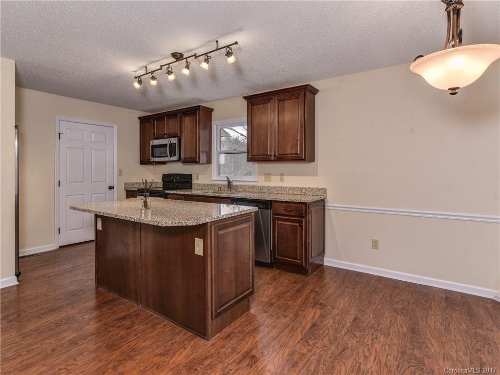 The Village At Averys Creek - Residential