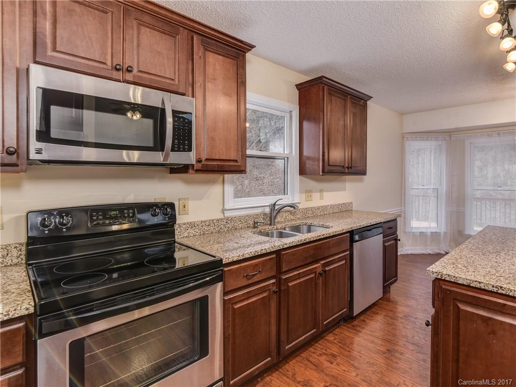 The Village At Averys Creek - Residential