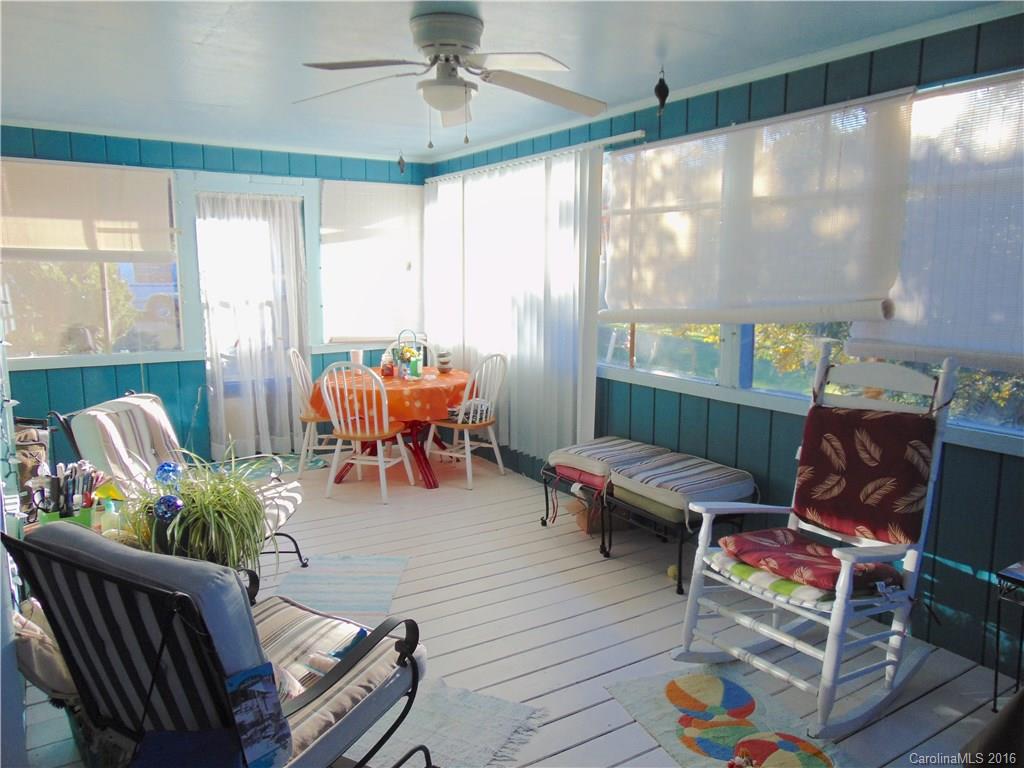 Hidden Hut Farms - Residential