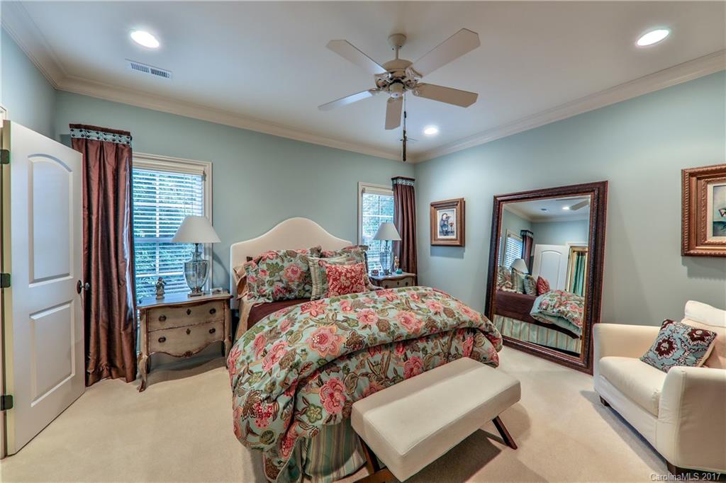 Tuckaway Park - Residential