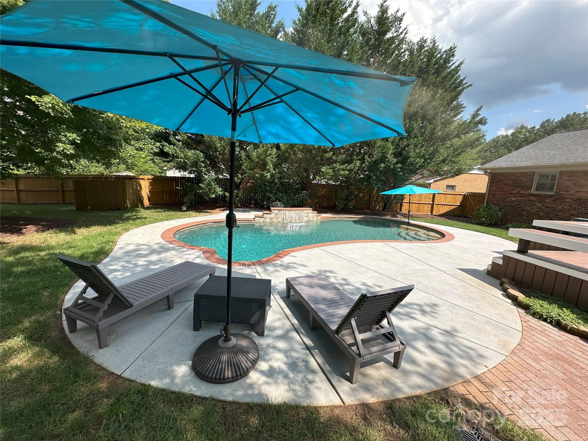 537 Cooper Drive