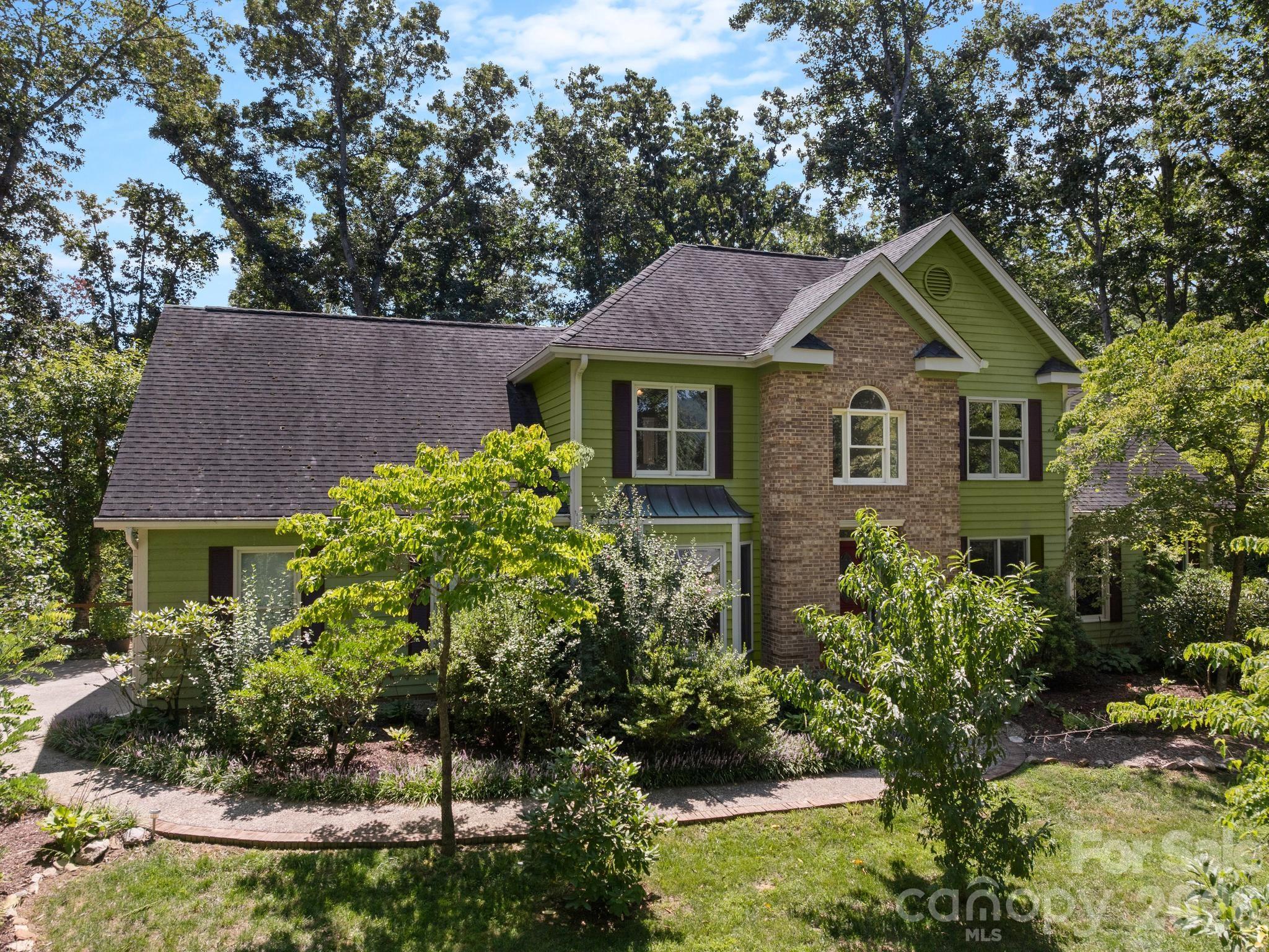 36 Windsong Drive 18