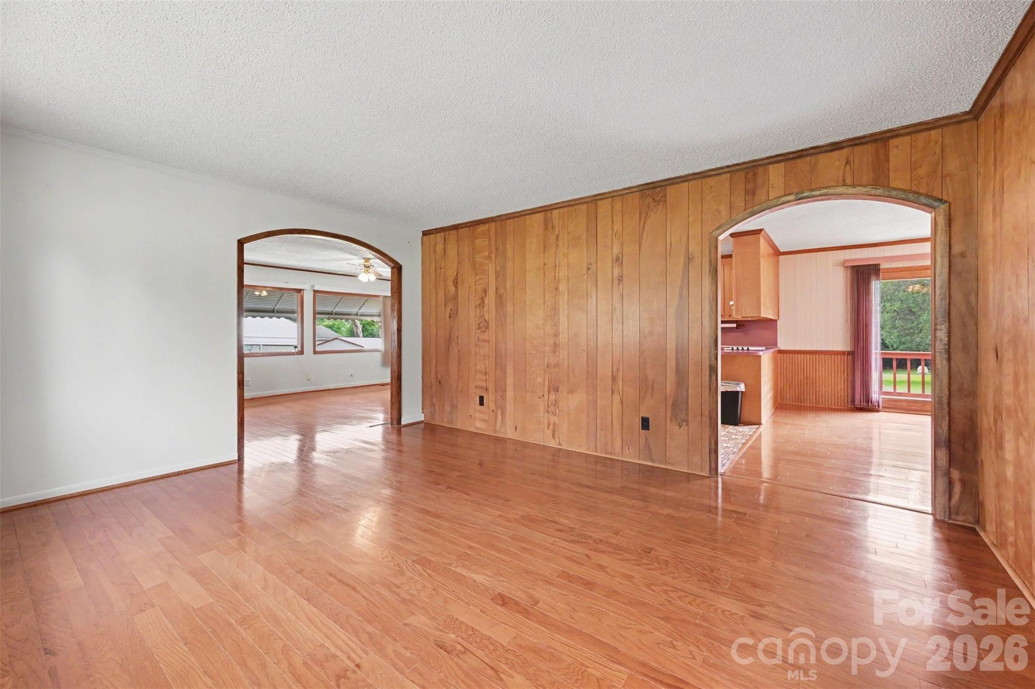 225 Oliphant Road