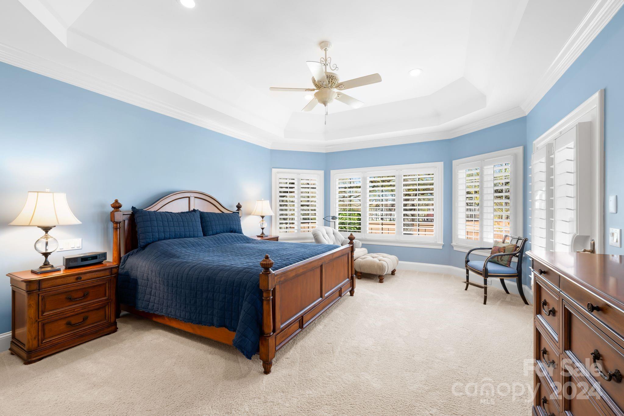 The Peninsula - Residential