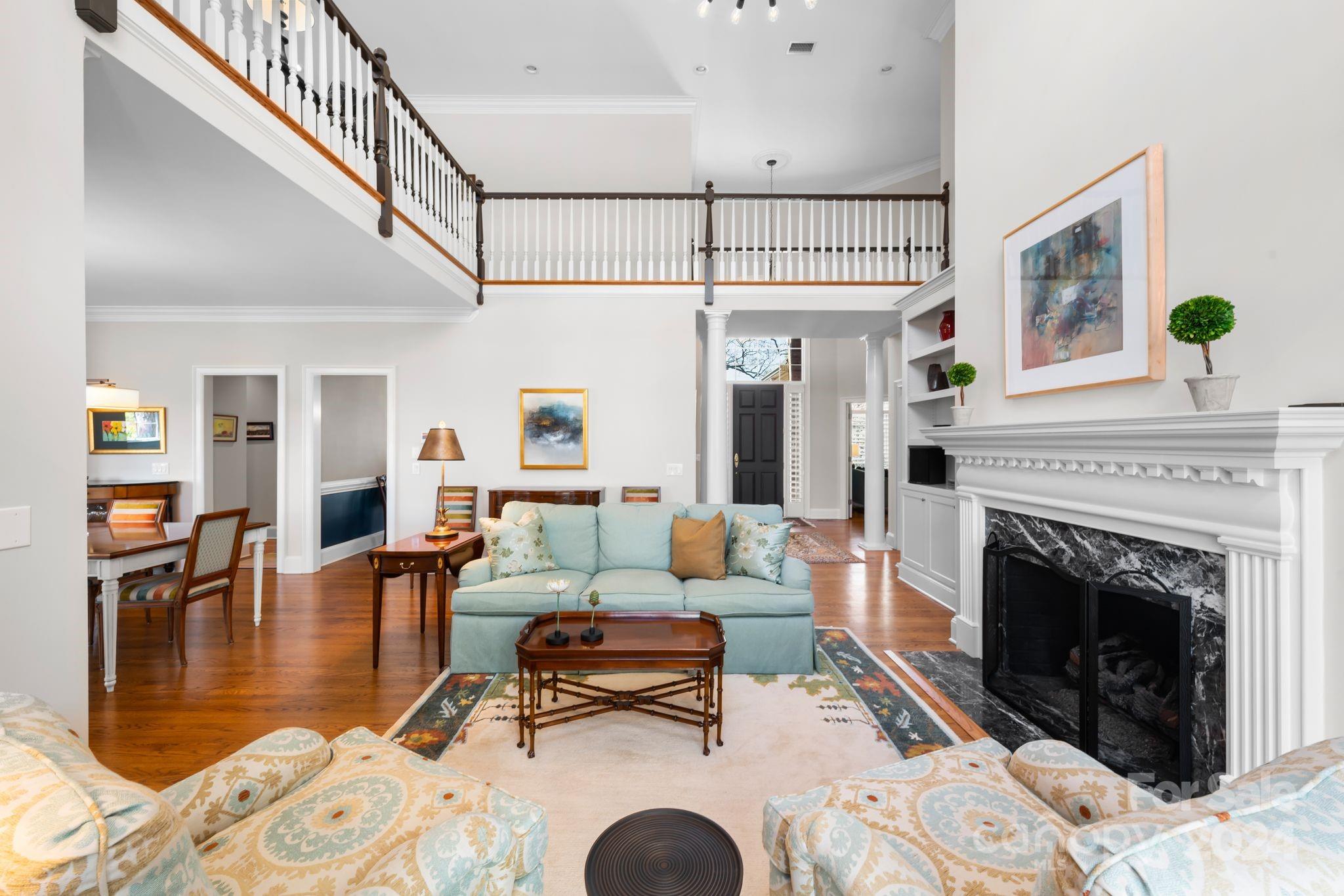 The Peninsula - Residential