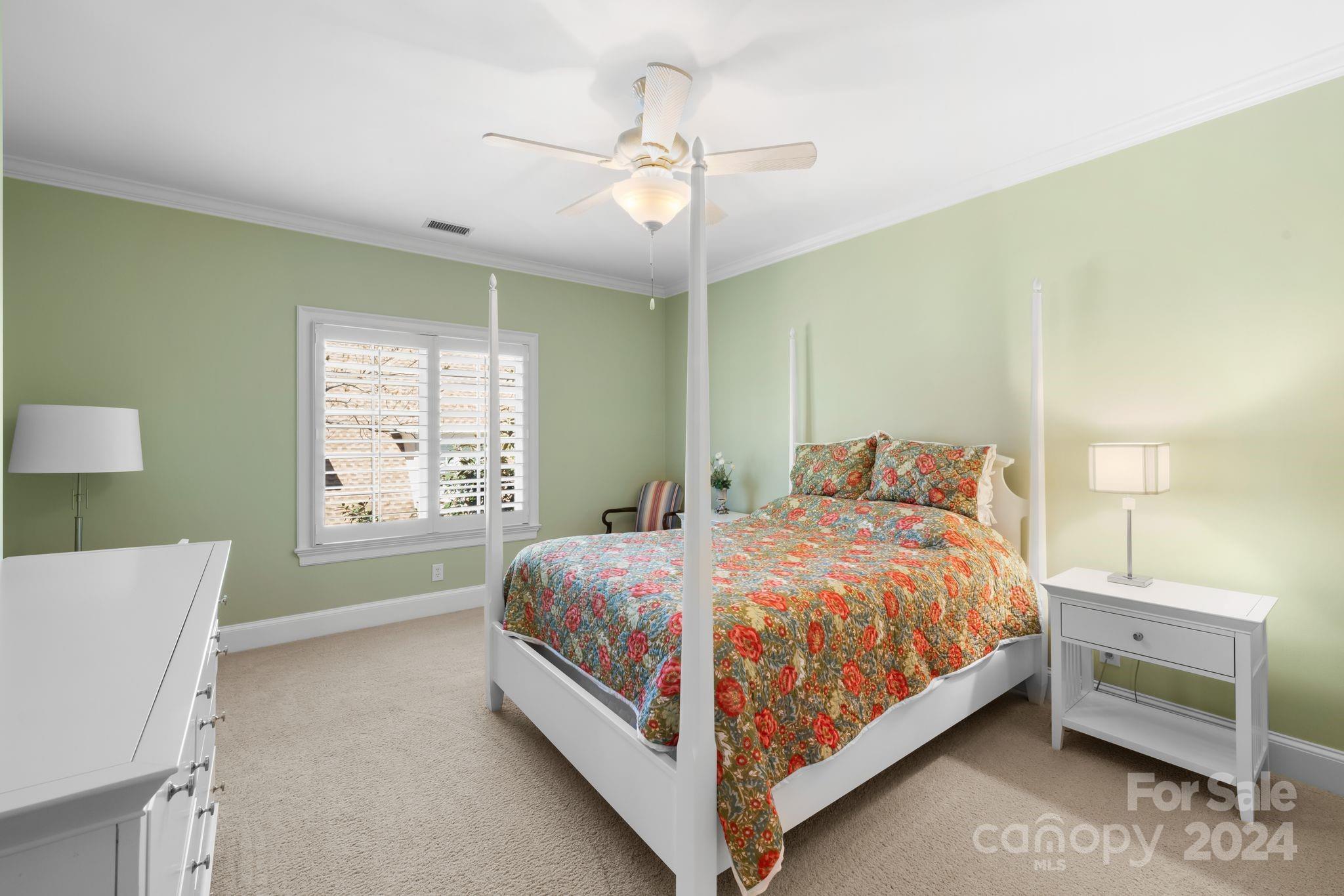 The Peninsula - Residential