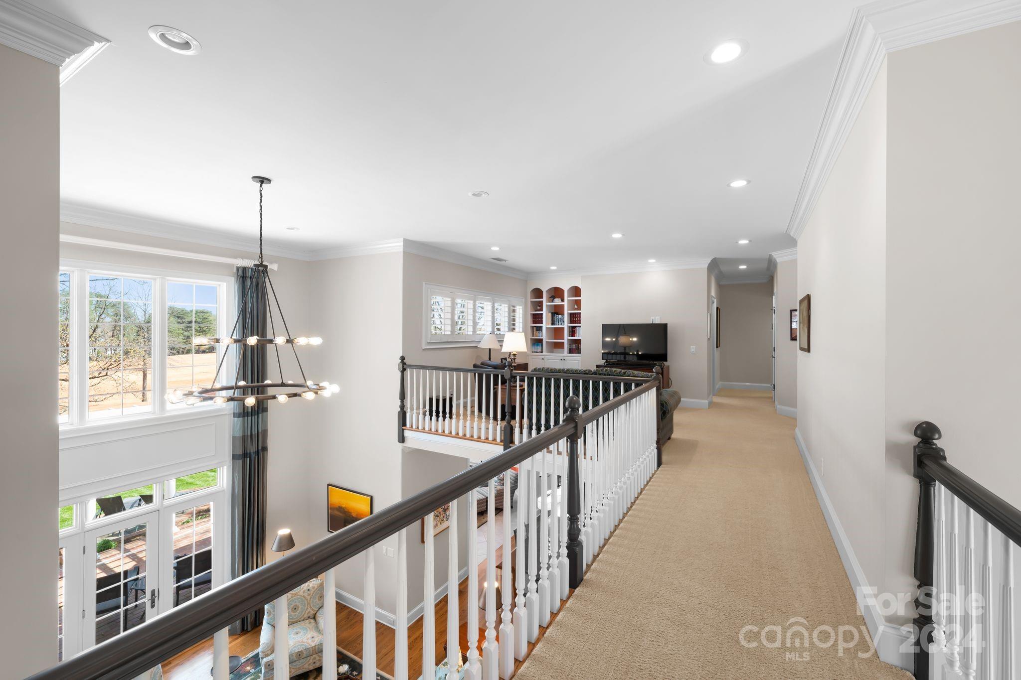 The Peninsula - Residential