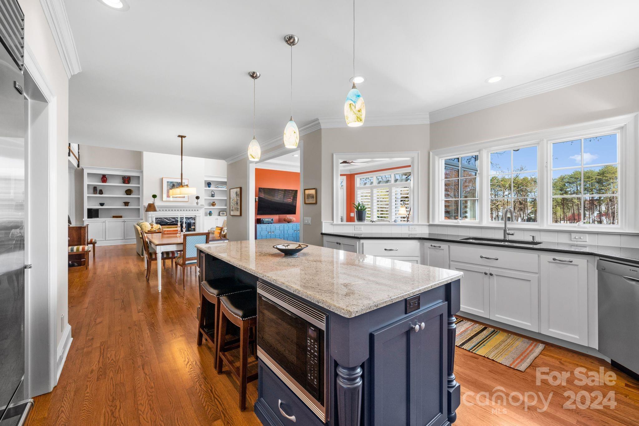 The Peninsula - Residential