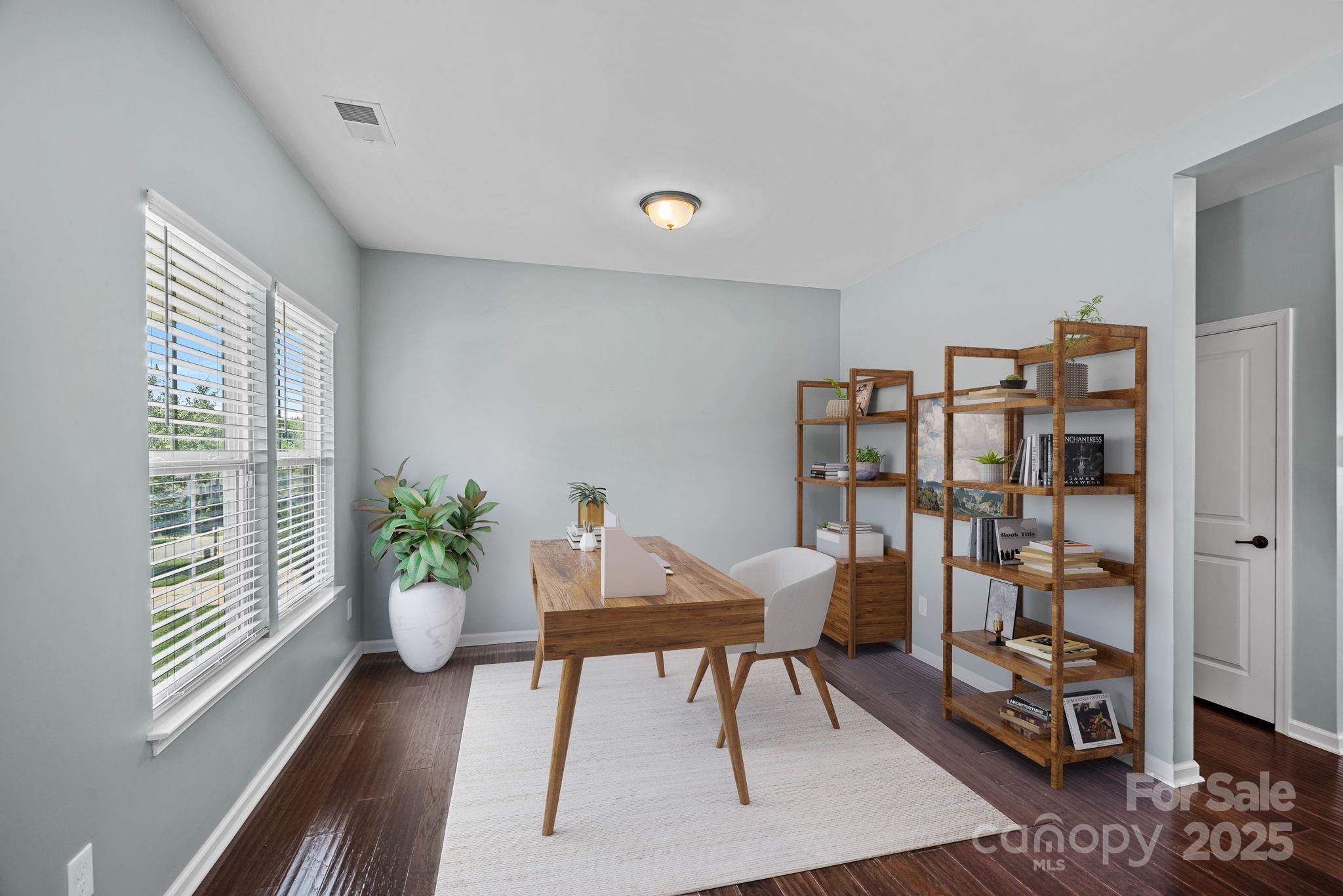 321 Almora Loop
