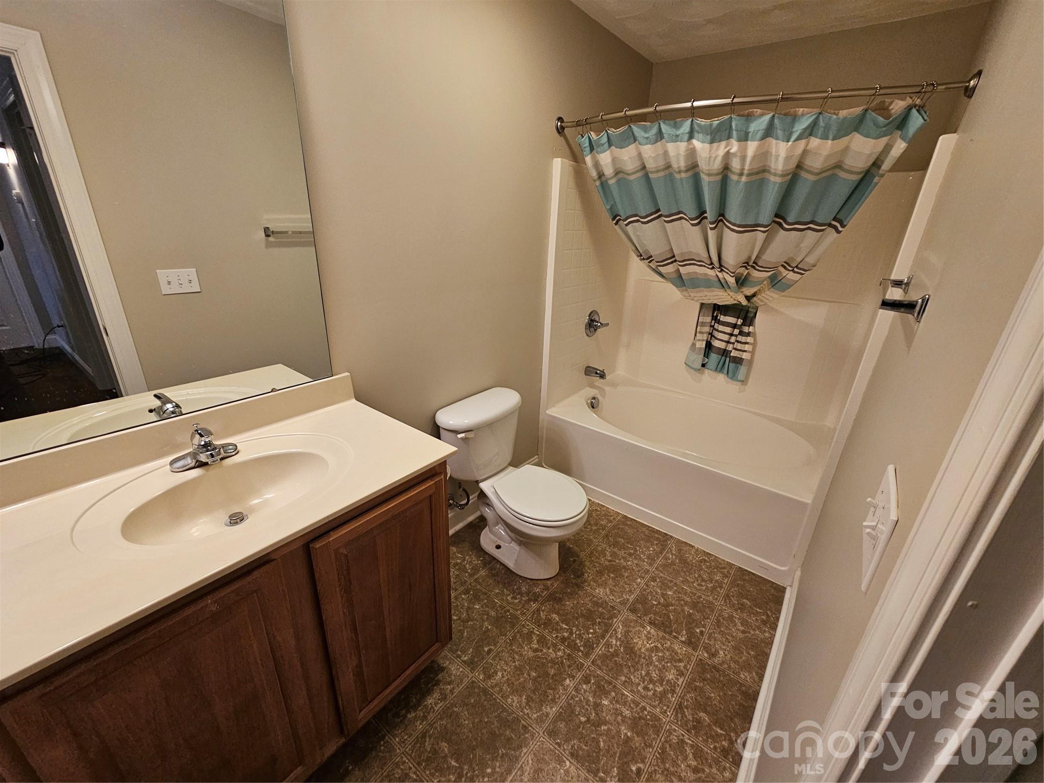 Braxton Gate Townhomes - Residential