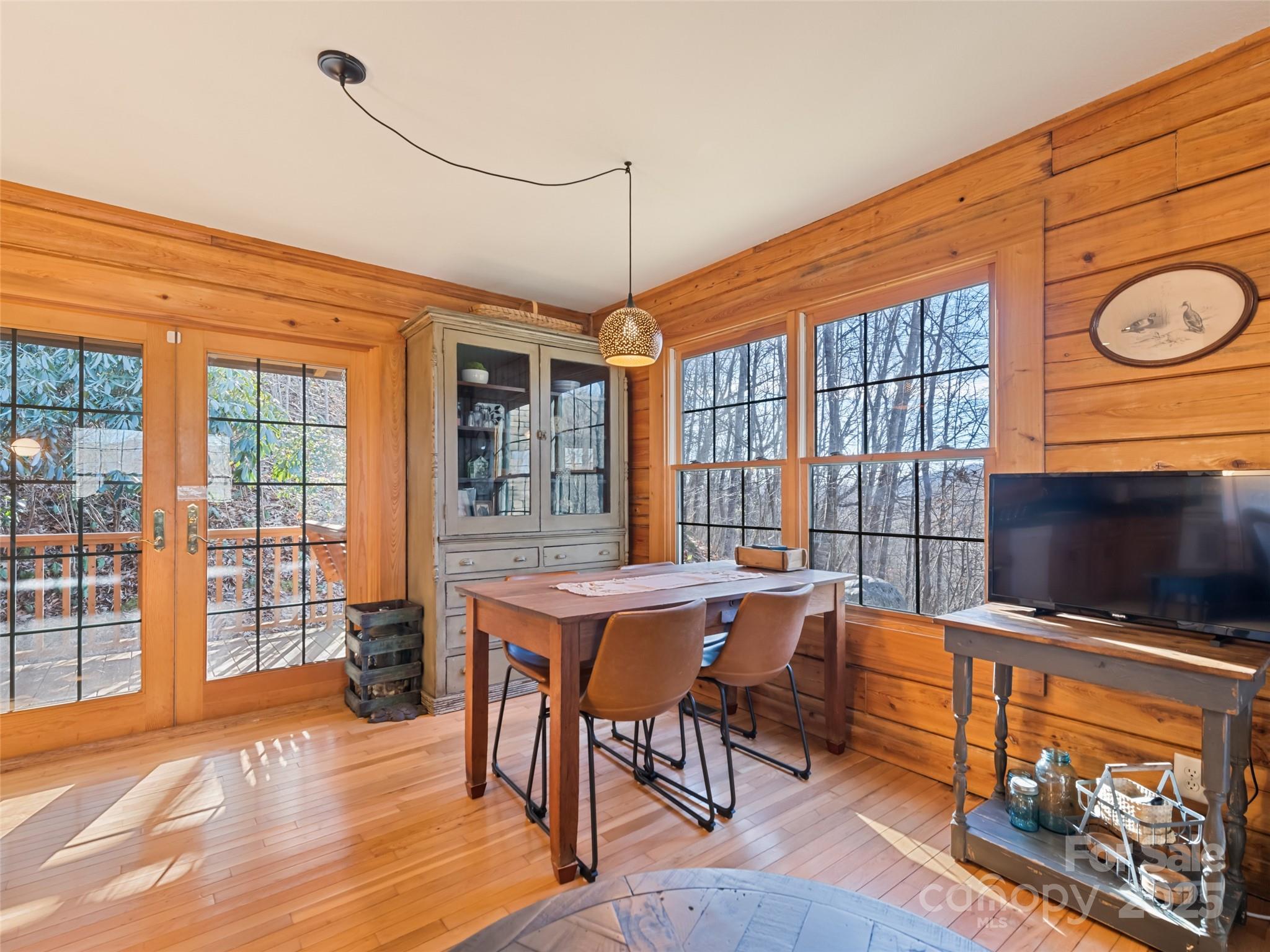 Rainbow Mountain Development - Residential