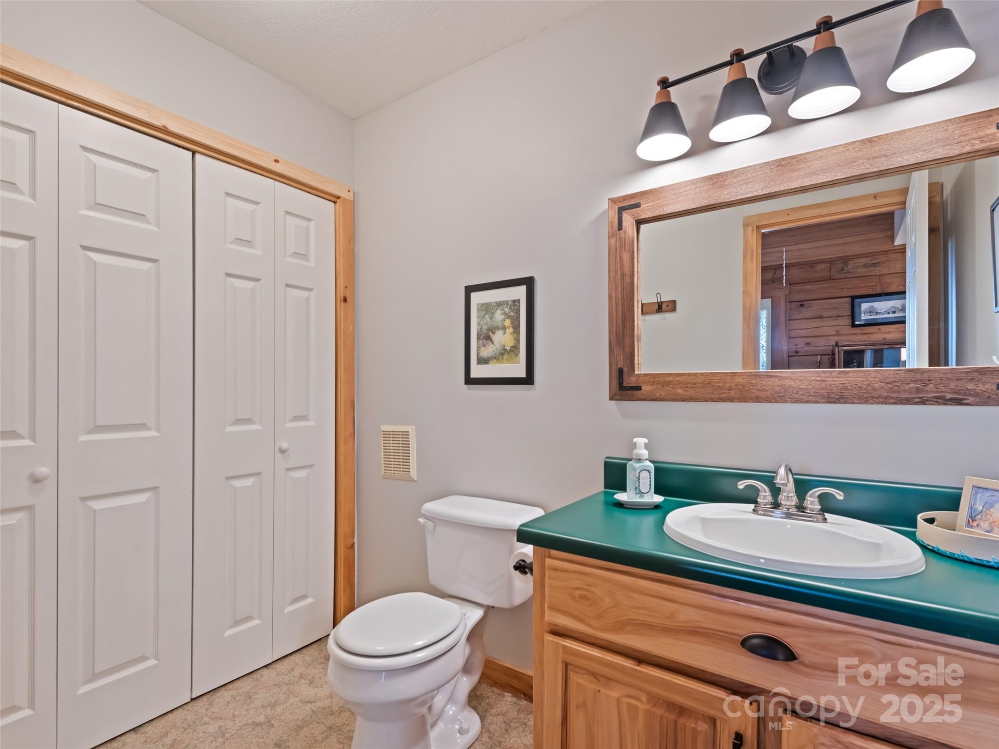 Rainbow Mountain Development - Residential