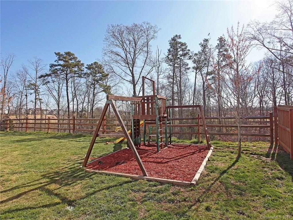 English Trails - Residential