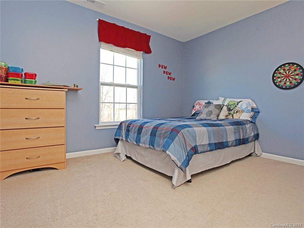 English Trails - Residential