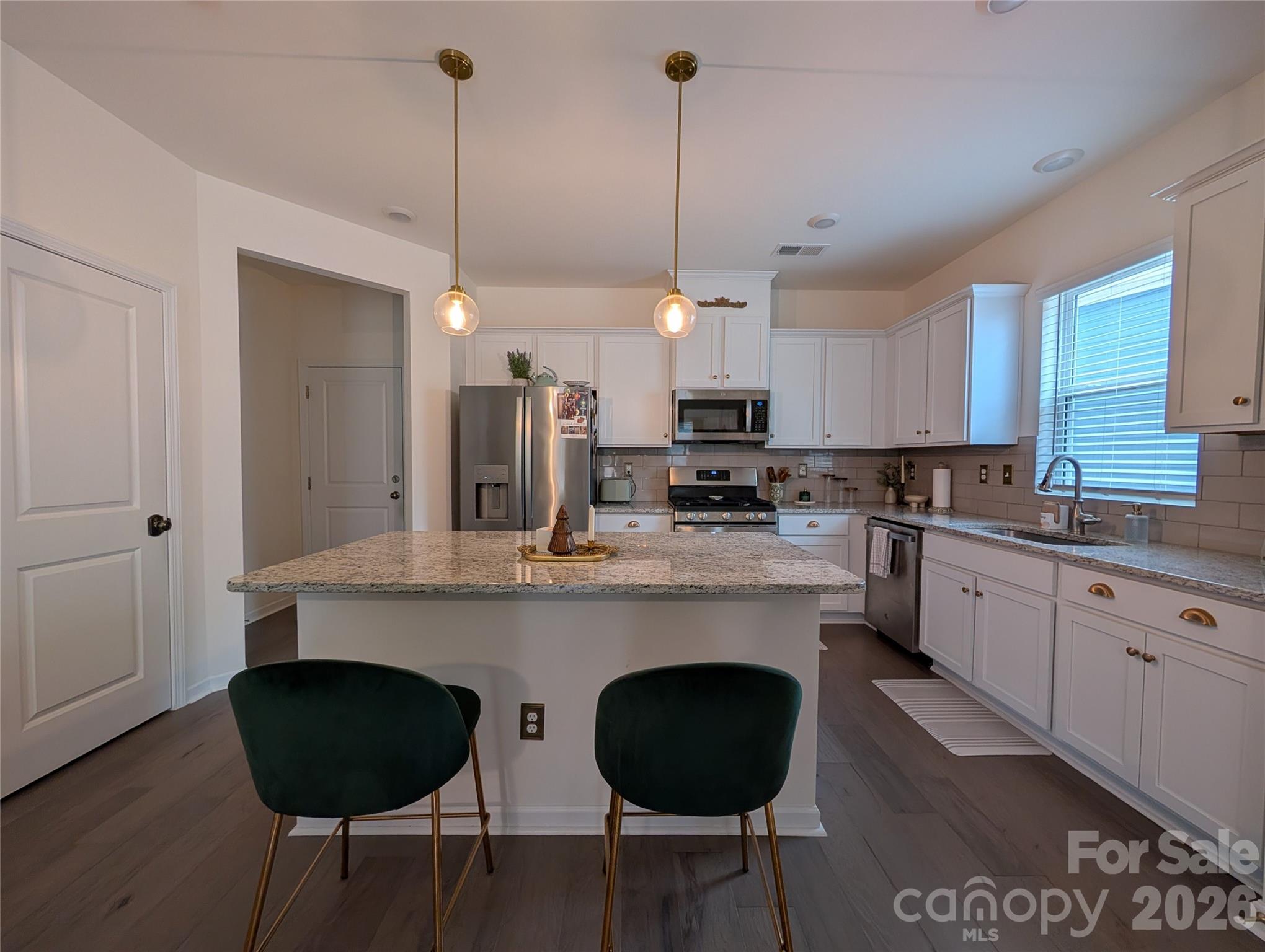 3627 Secrest Landing