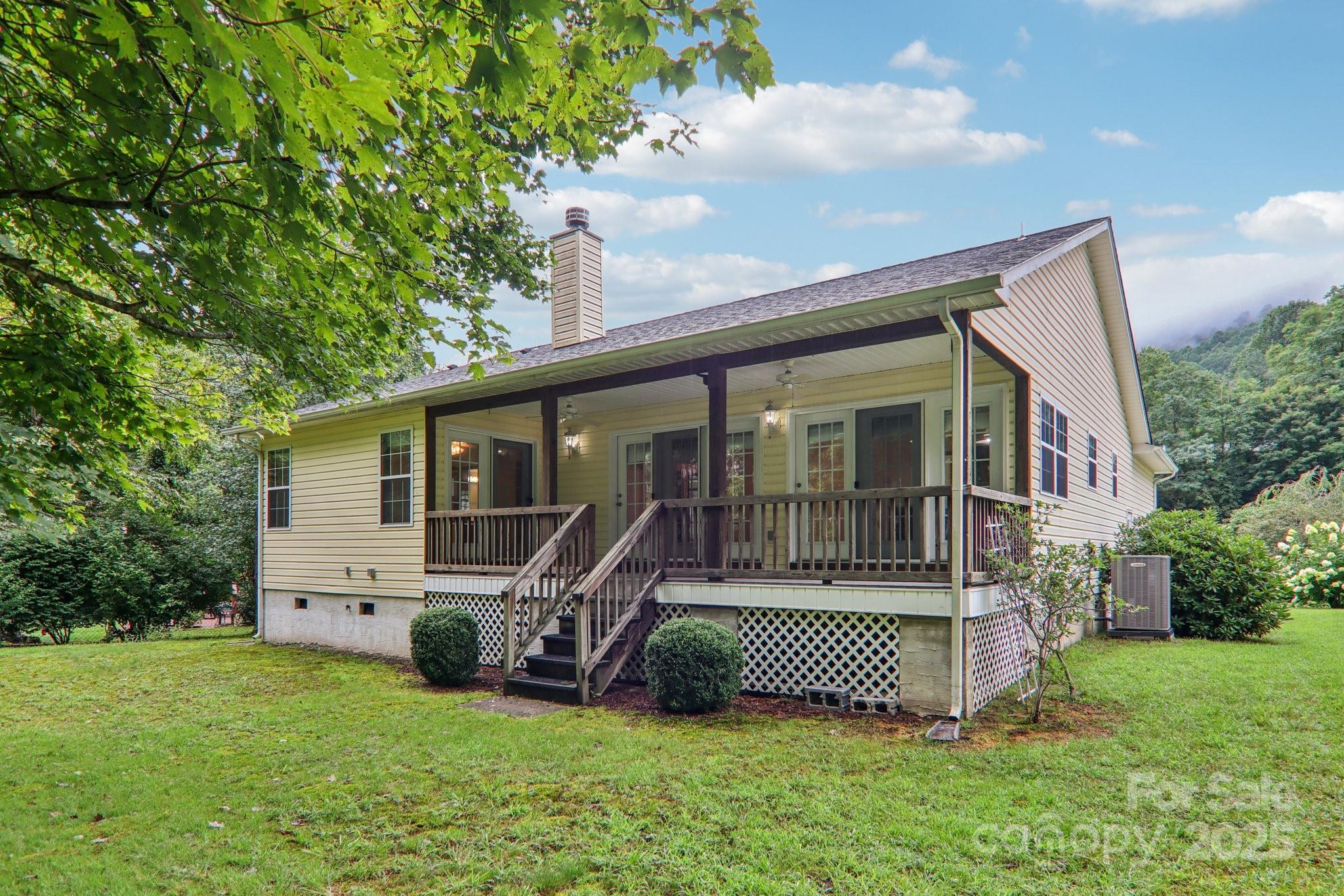 118 Whitewater Drive