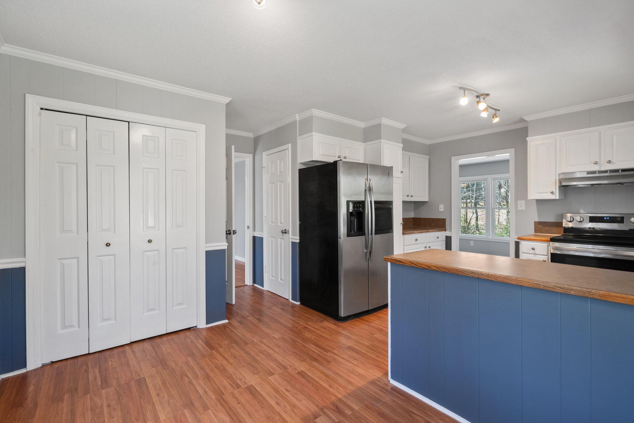 Holly Acres - Residential