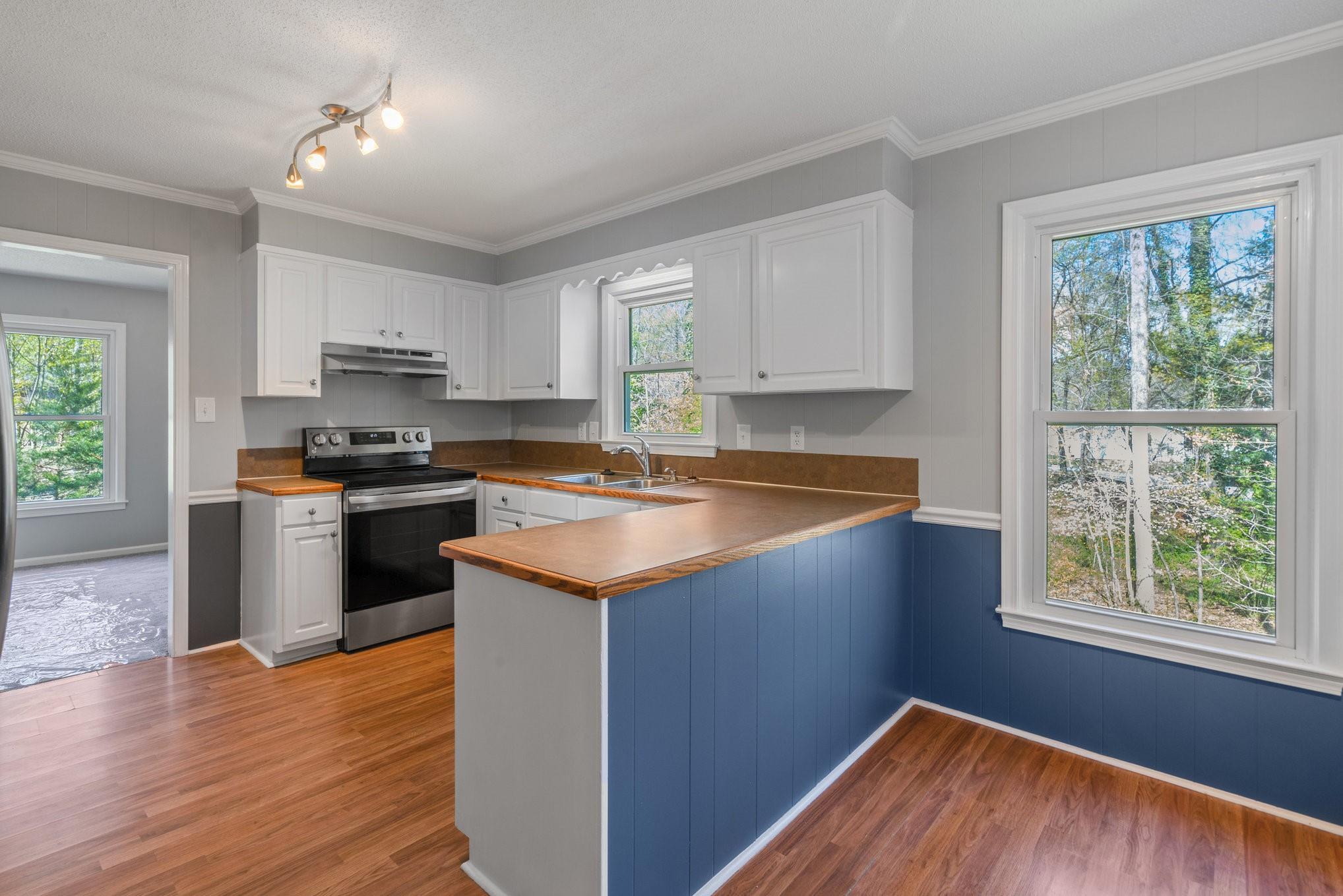 Holly Acres - Residential