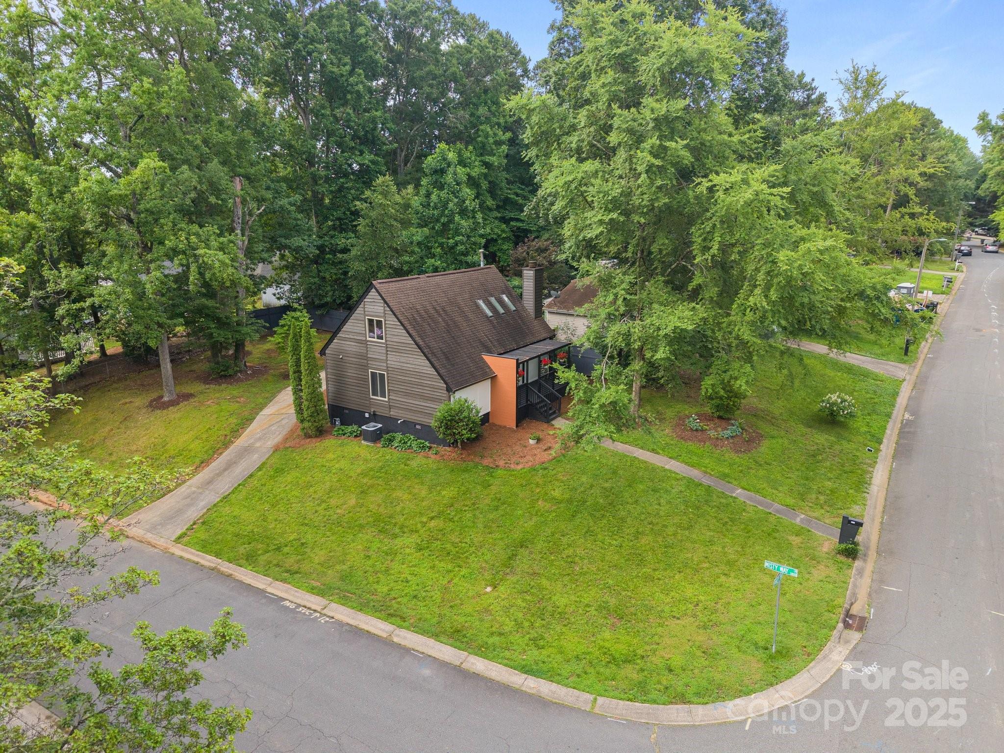 6501 Piney Path Road