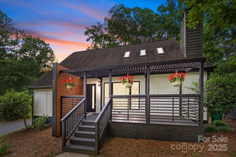 6501 Piney Path Road Charlotte NC 28212