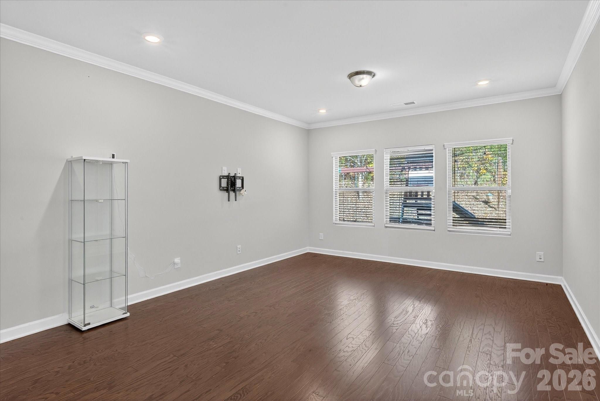 Saxon Place - Residential