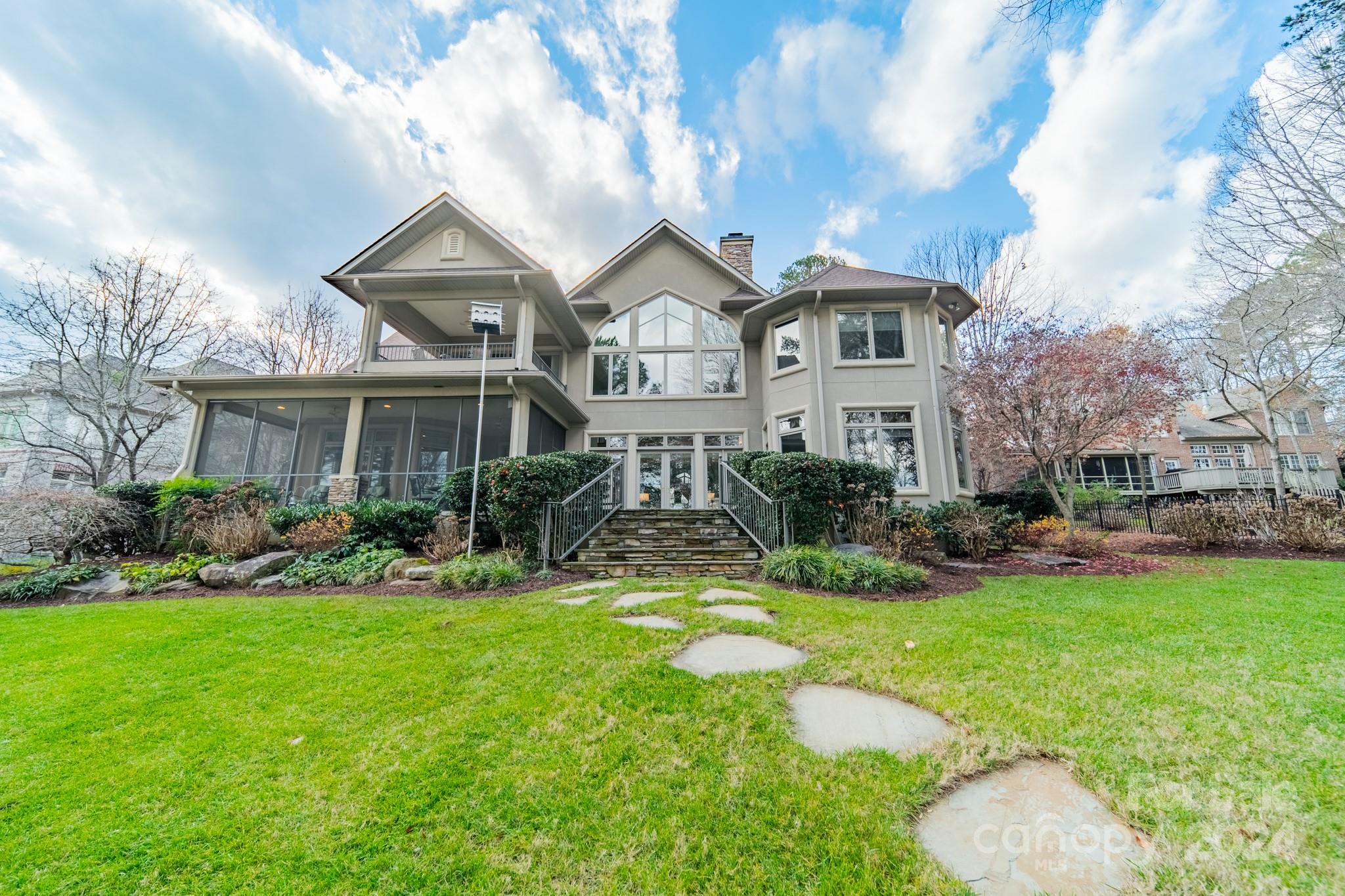 Sailview - Residential