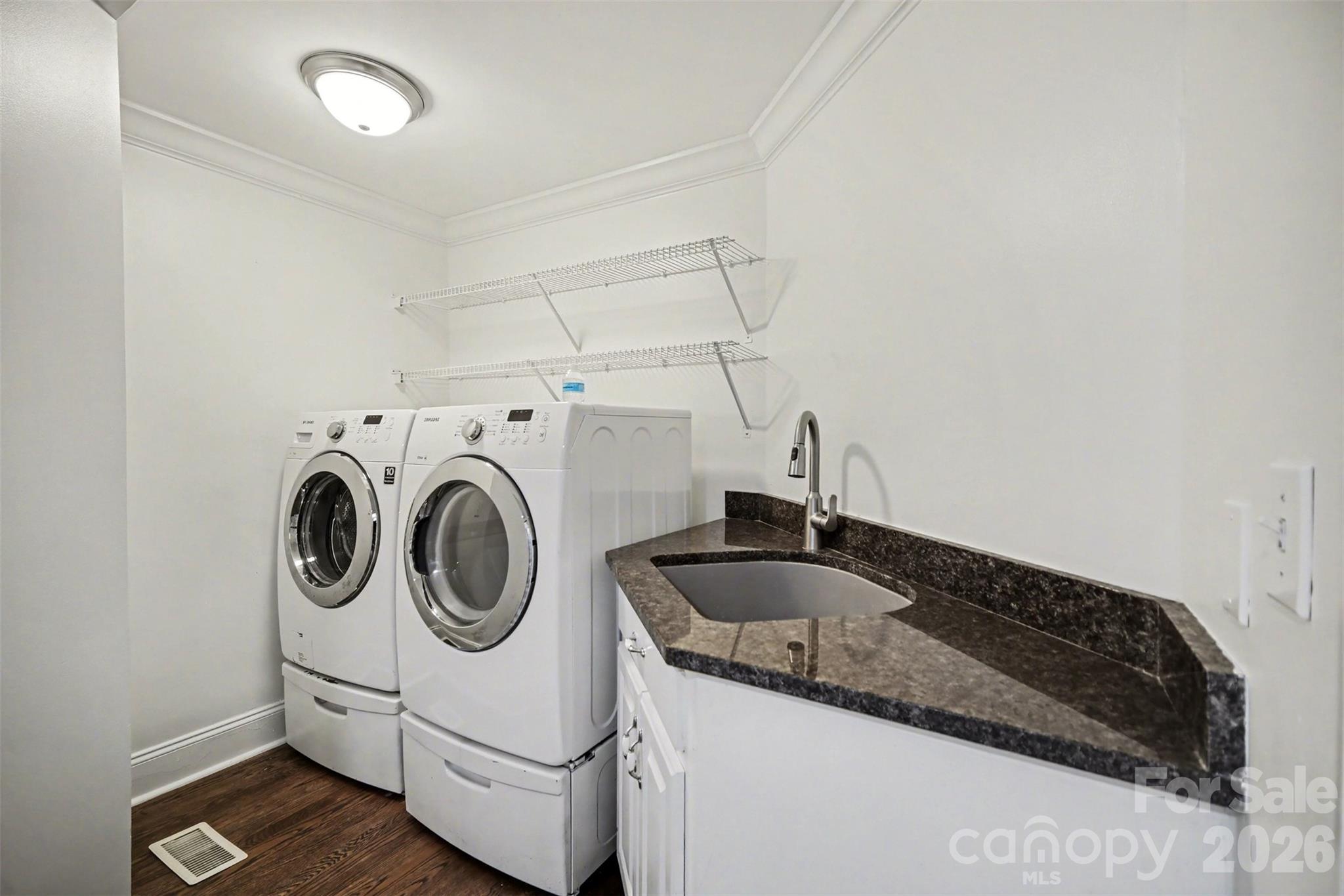 Overlook - Residential