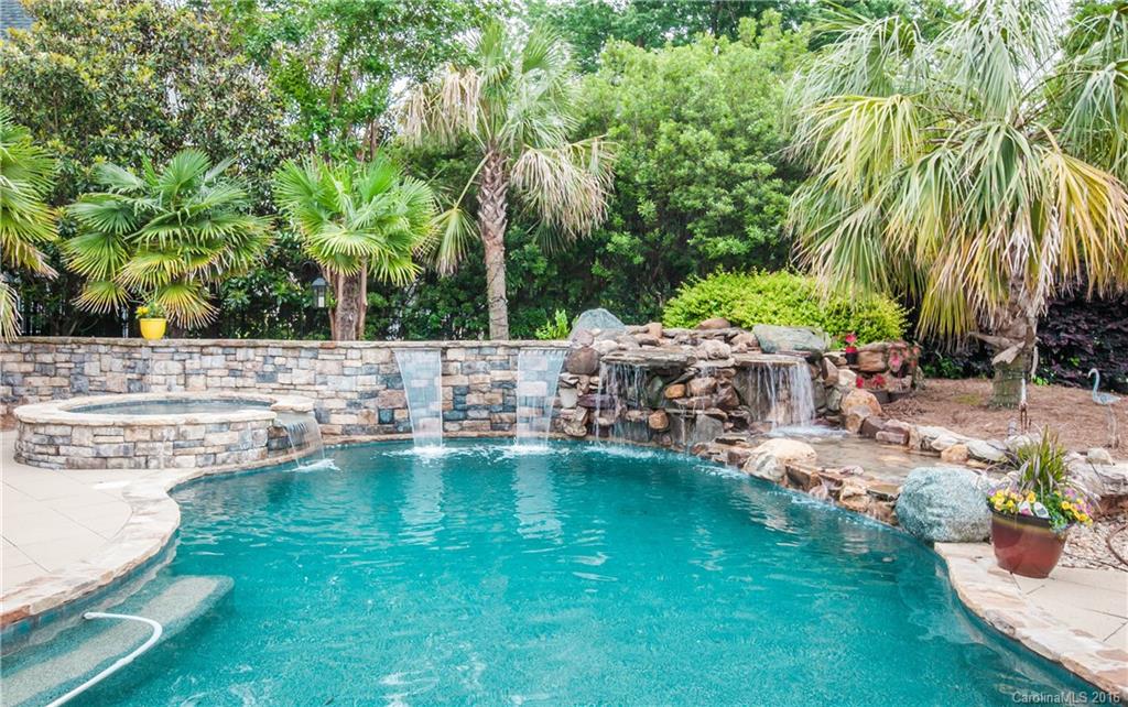 Country Club Shores - Residential