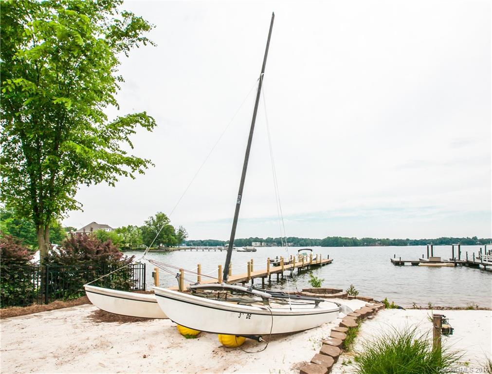 Country Club Shores - Residential