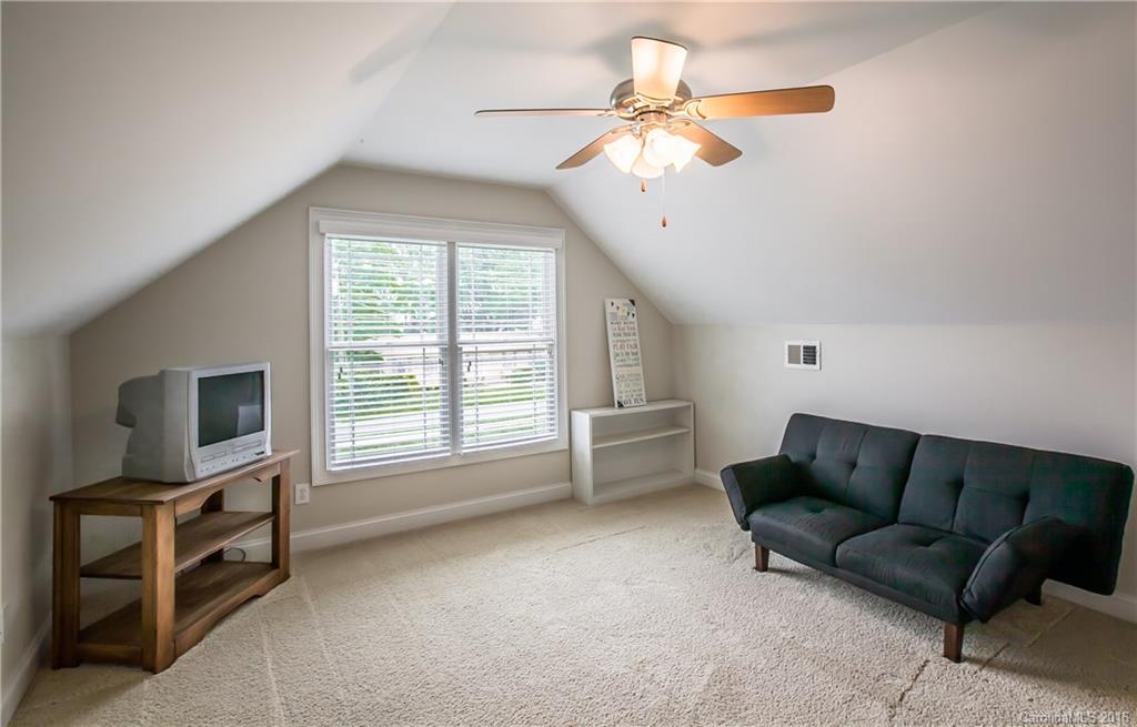 Country Club Shores - Residential