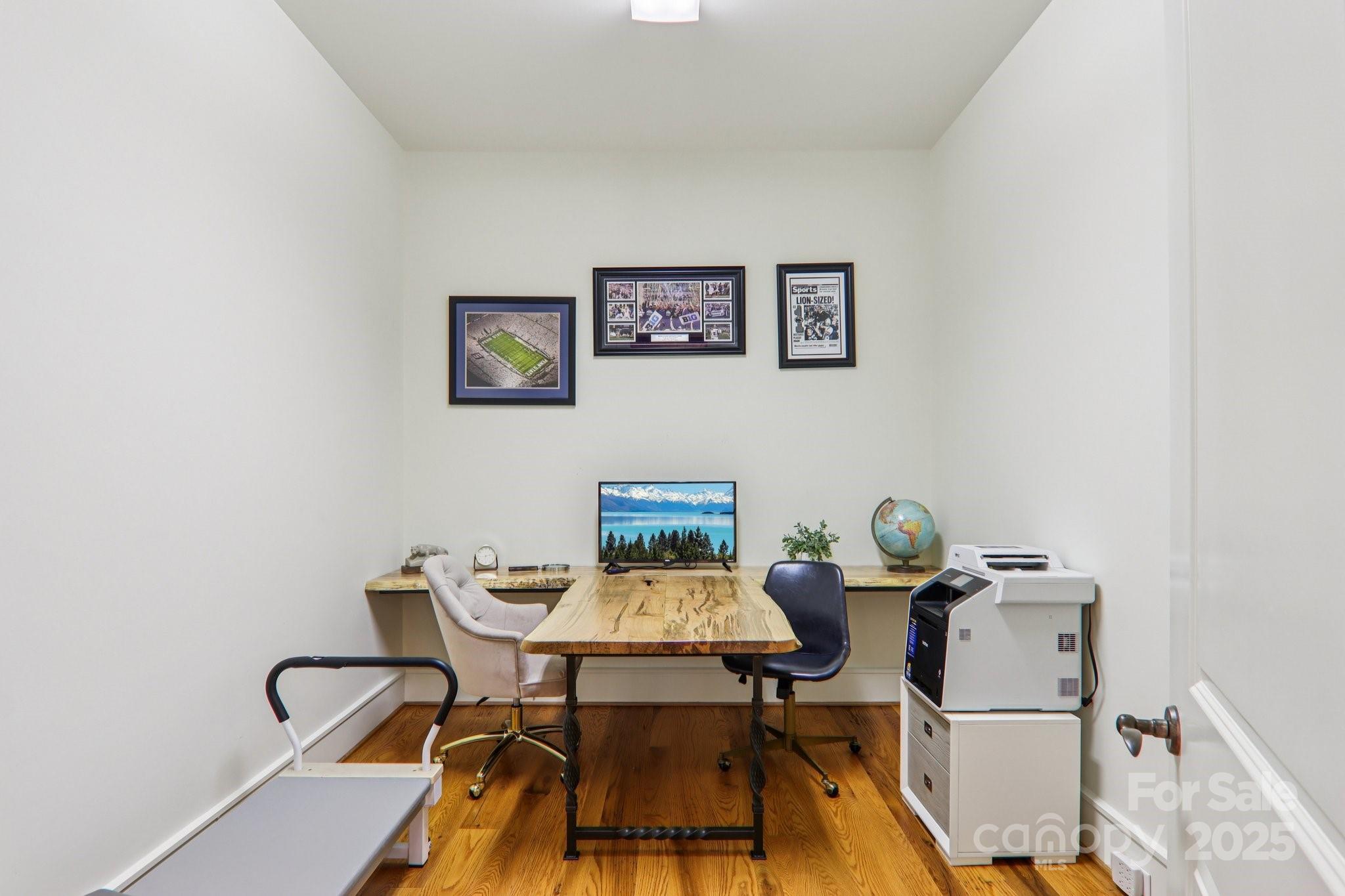 Straus Park - Residential