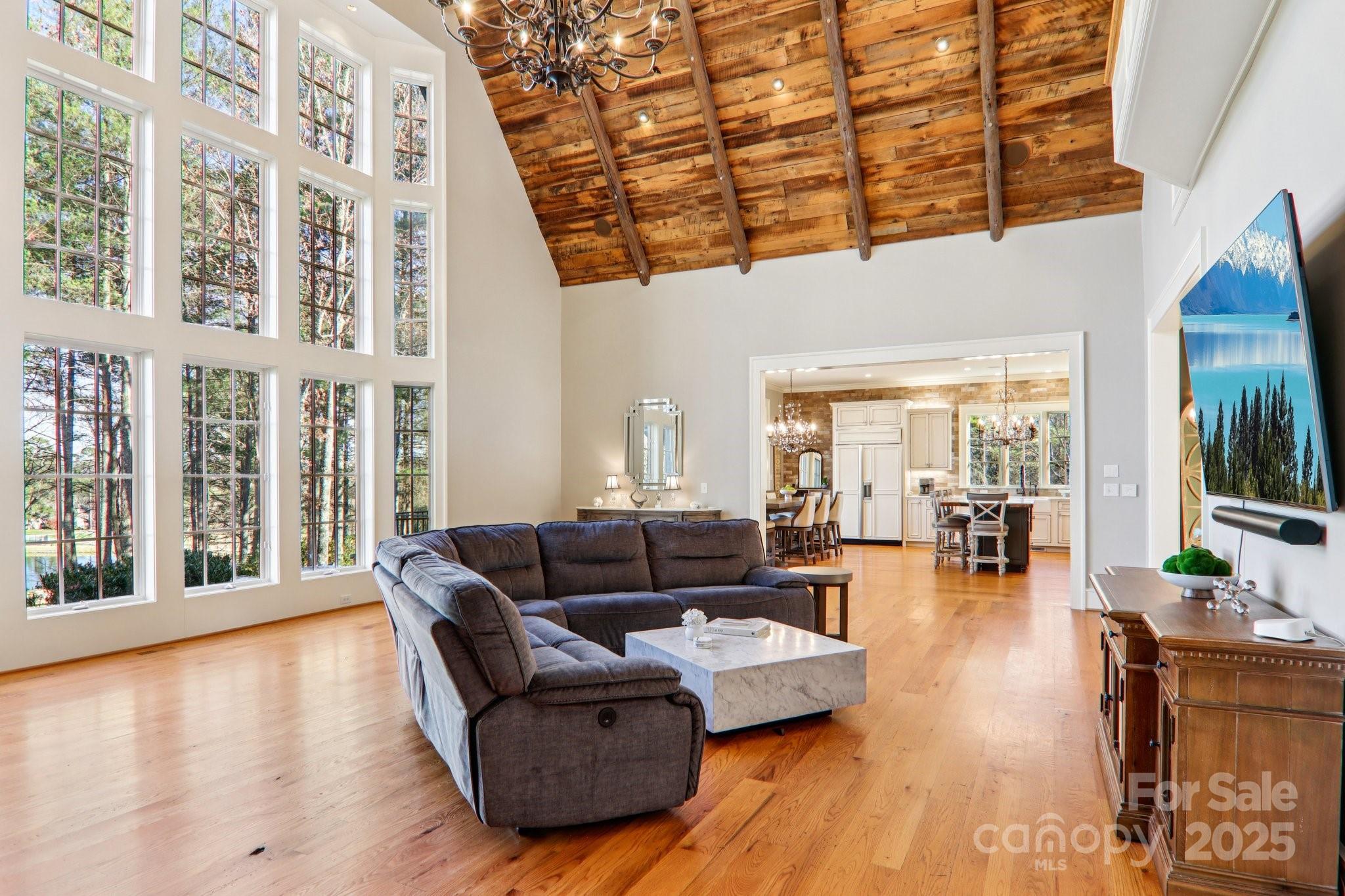 Straus Park - Residential