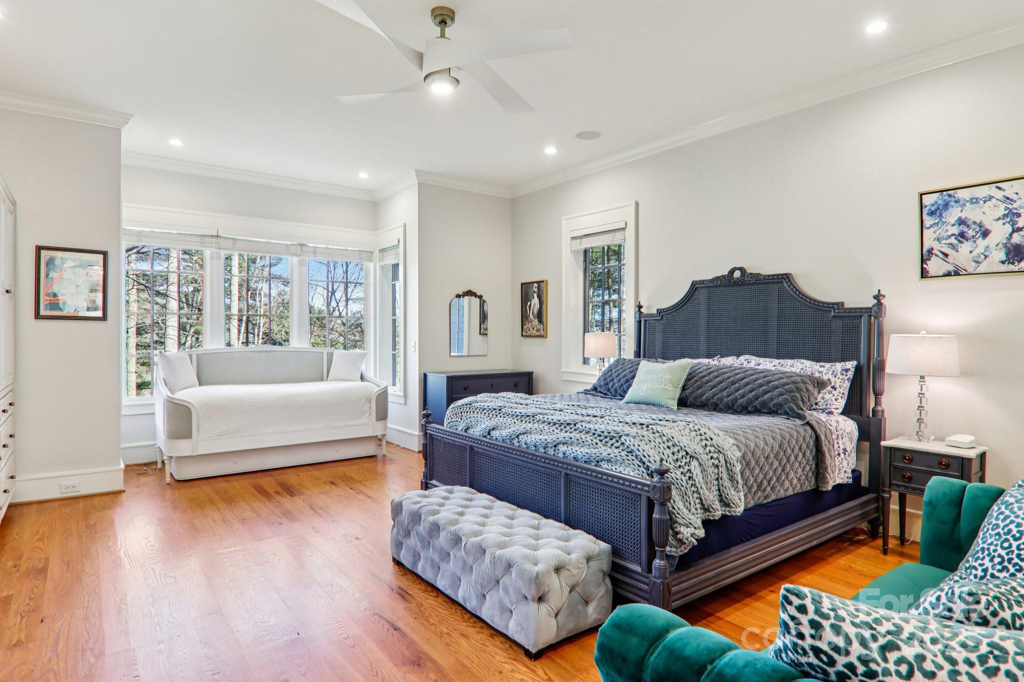 Straus Park - Residential