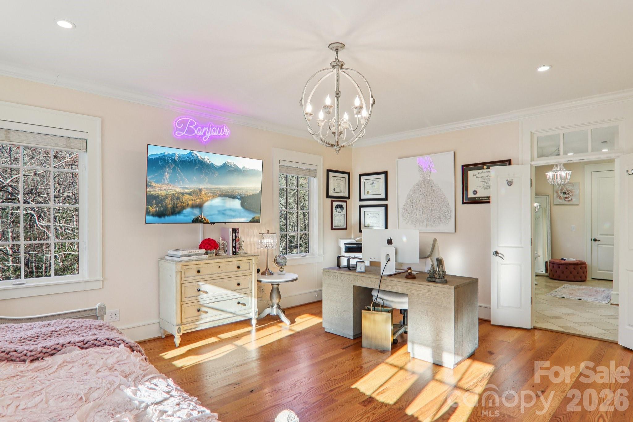 Straus Park - Residential