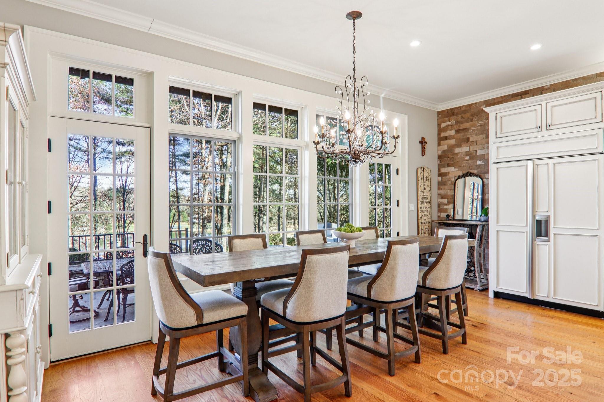 Straus Park - Residential