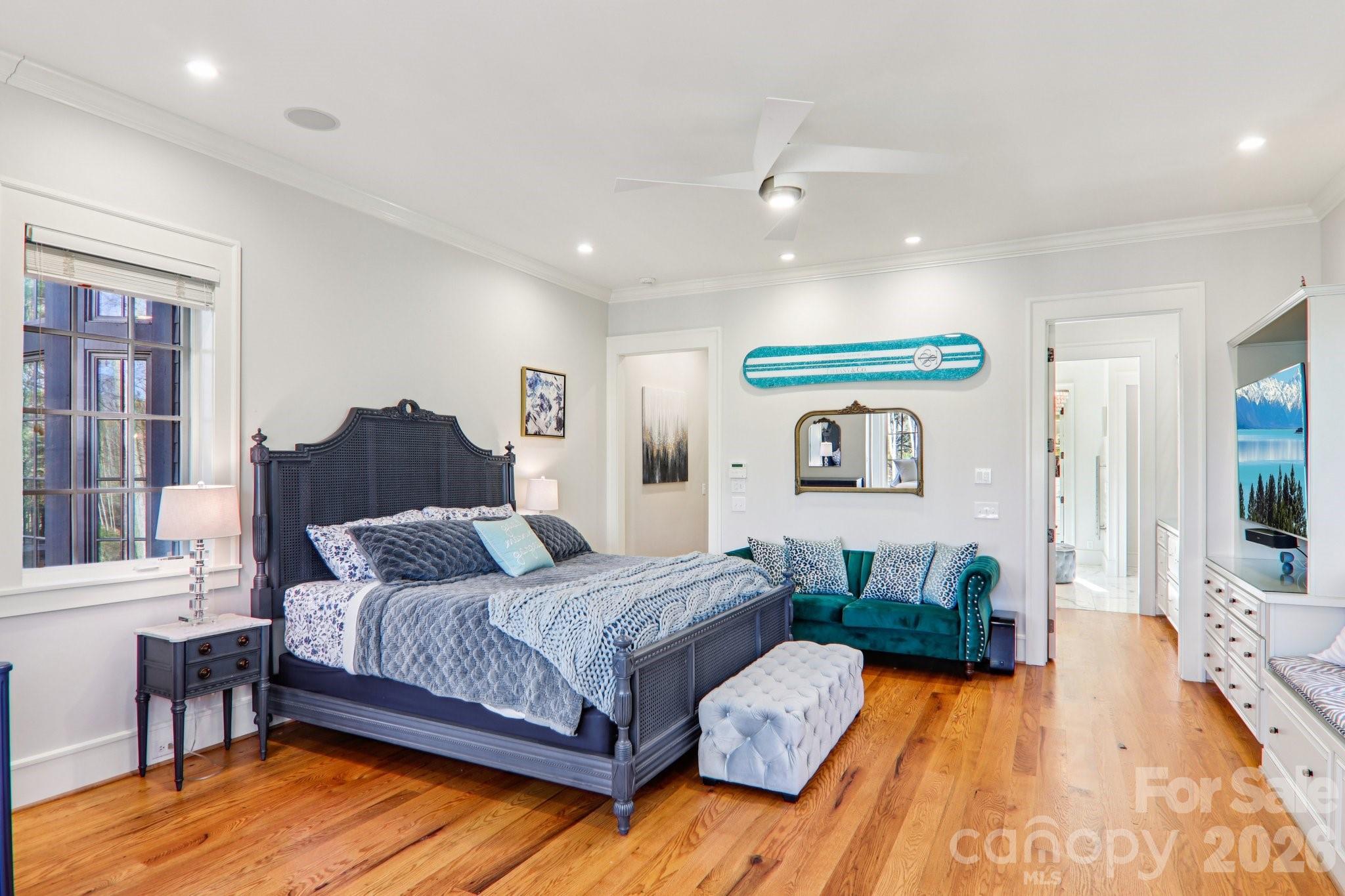 Straus Park - Residential