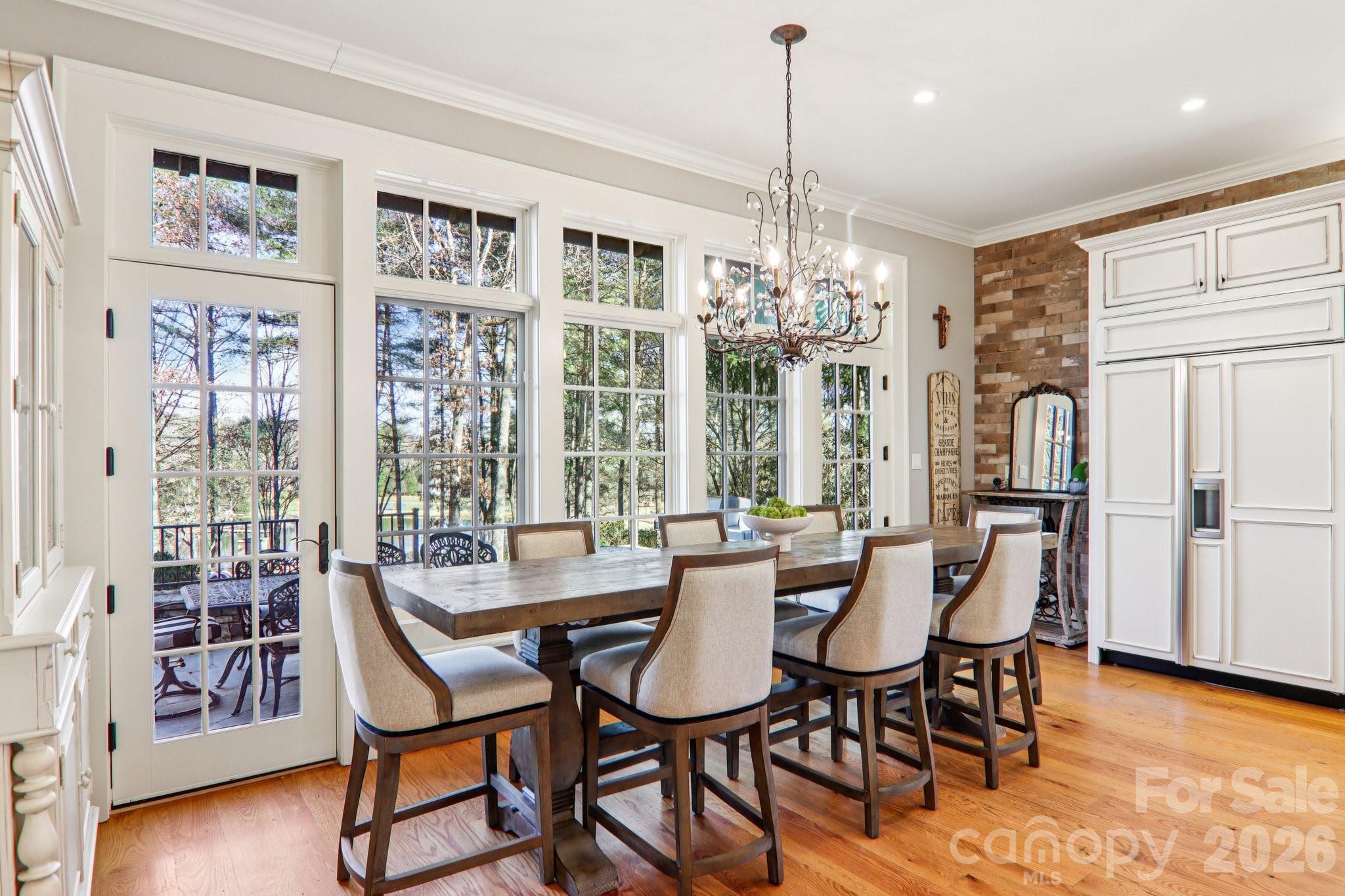 Straus Park - Residential