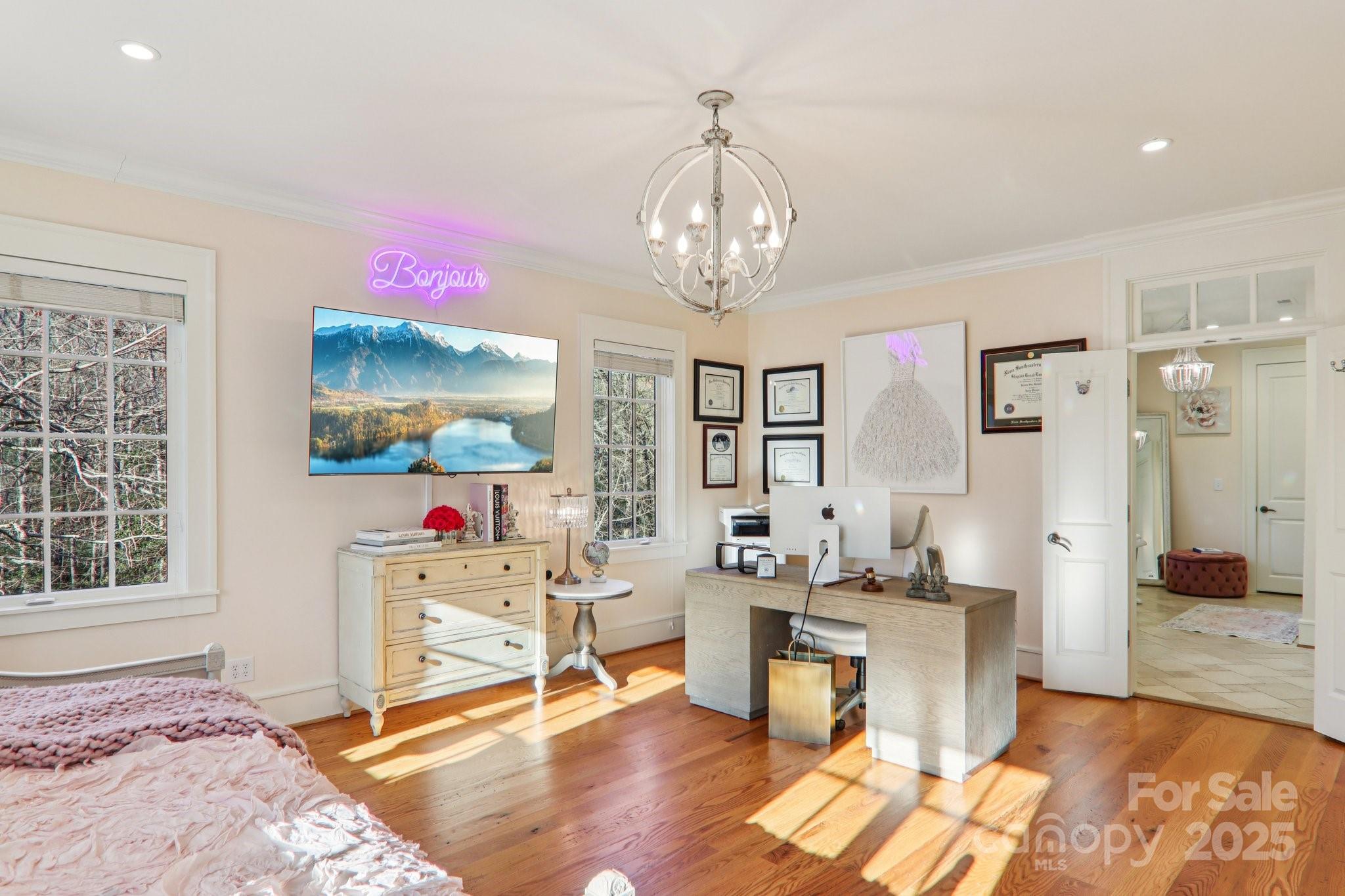 Straus Park - Residential