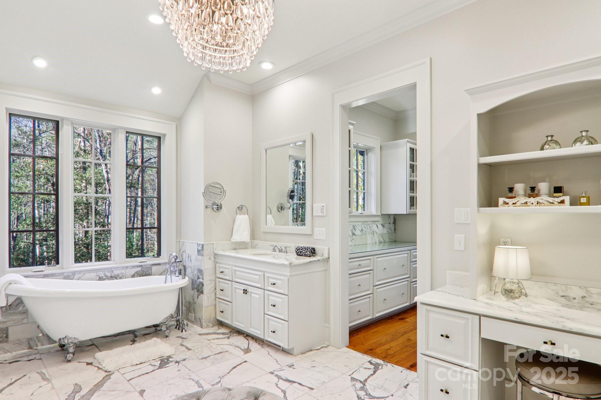 Straus Park - Residential