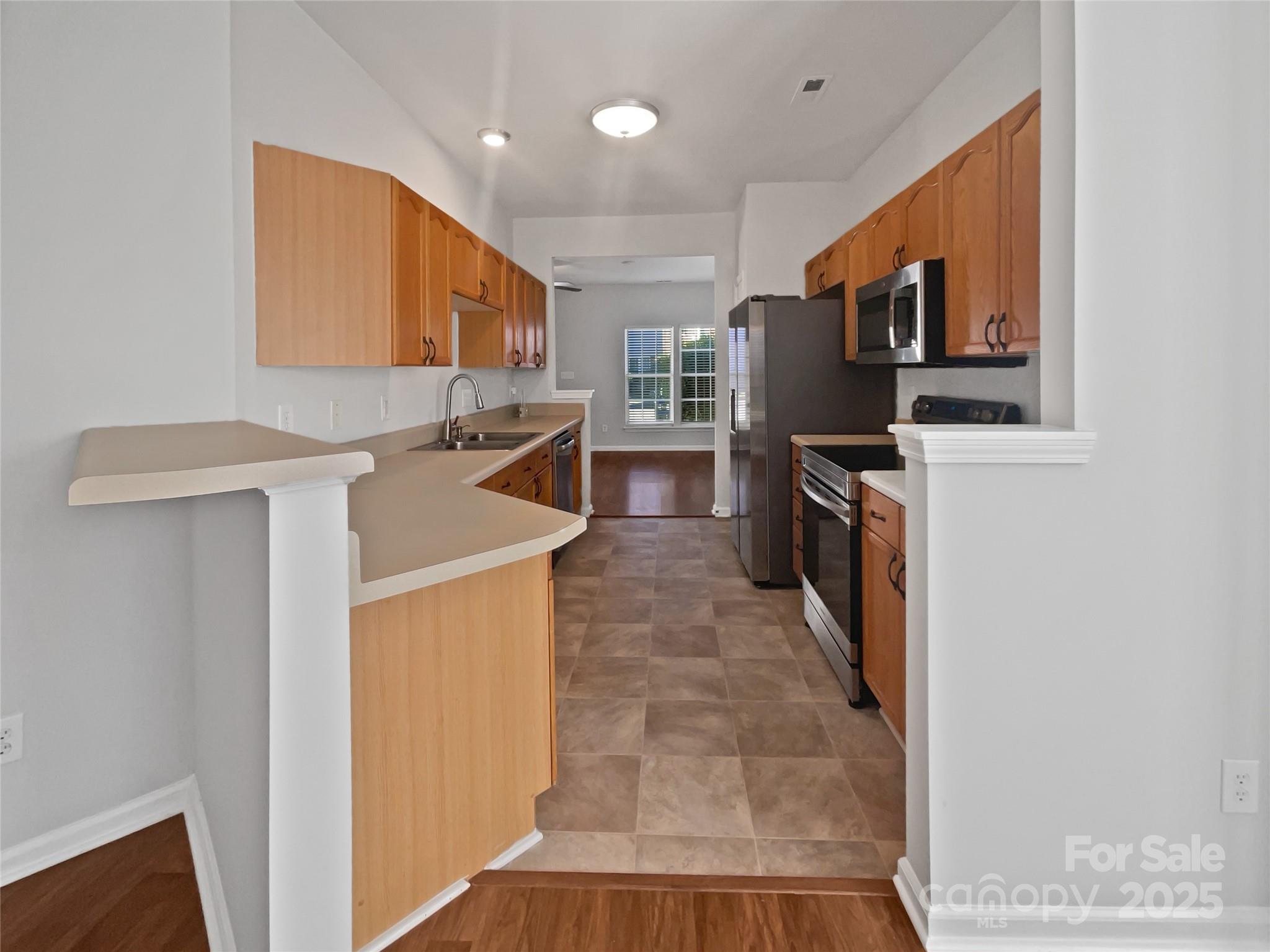 1965 Charlotte Highway