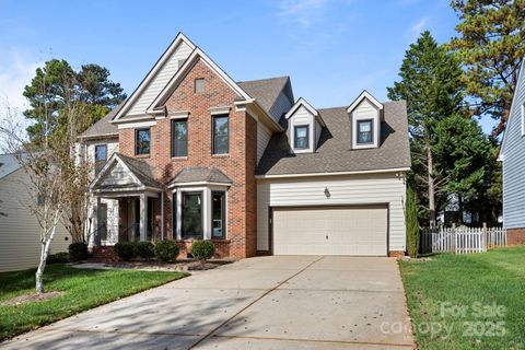 19933 Scanmar Lane Cornelius NC 28031