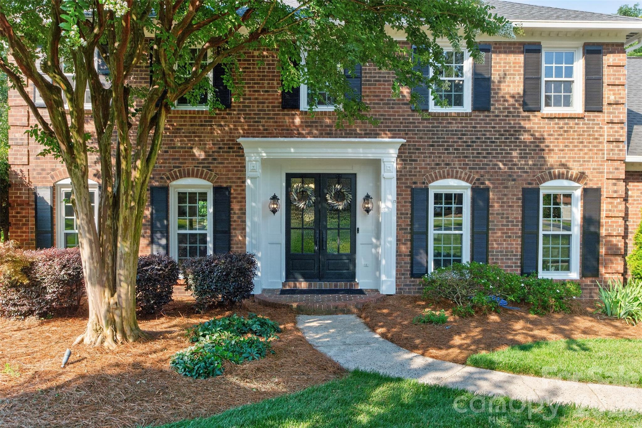1231 Manicott Drive