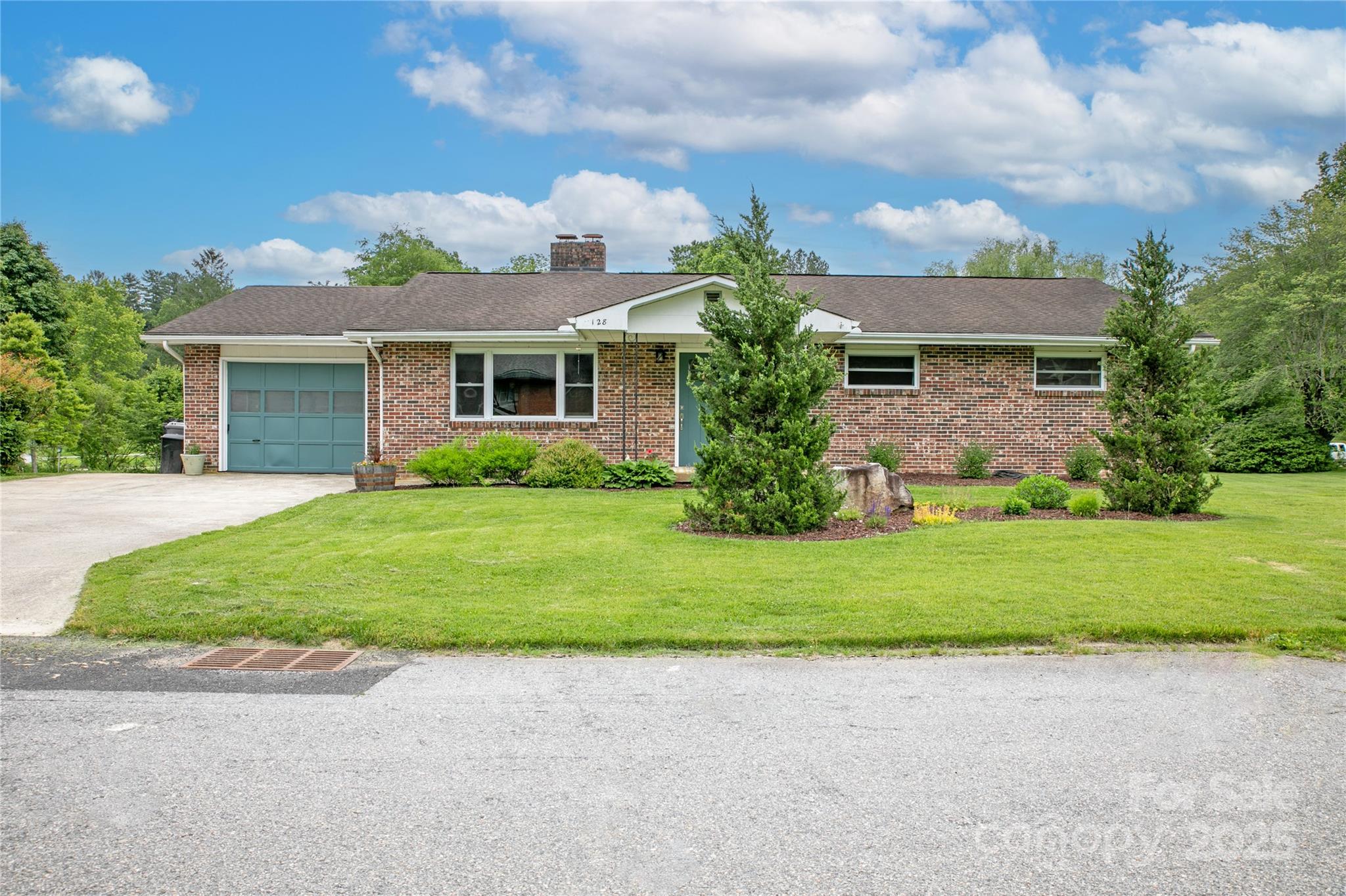 128 Allison Road
