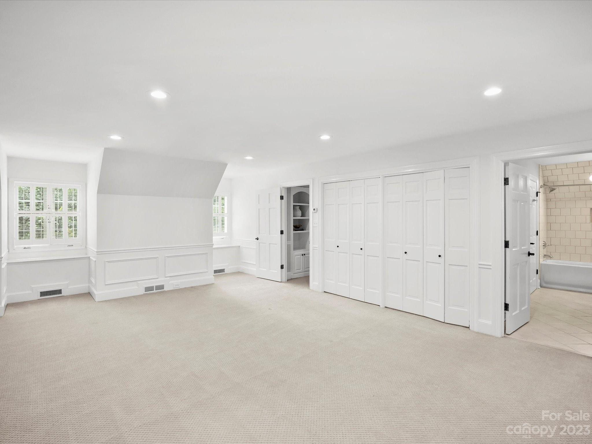 Foxcroft - Residential