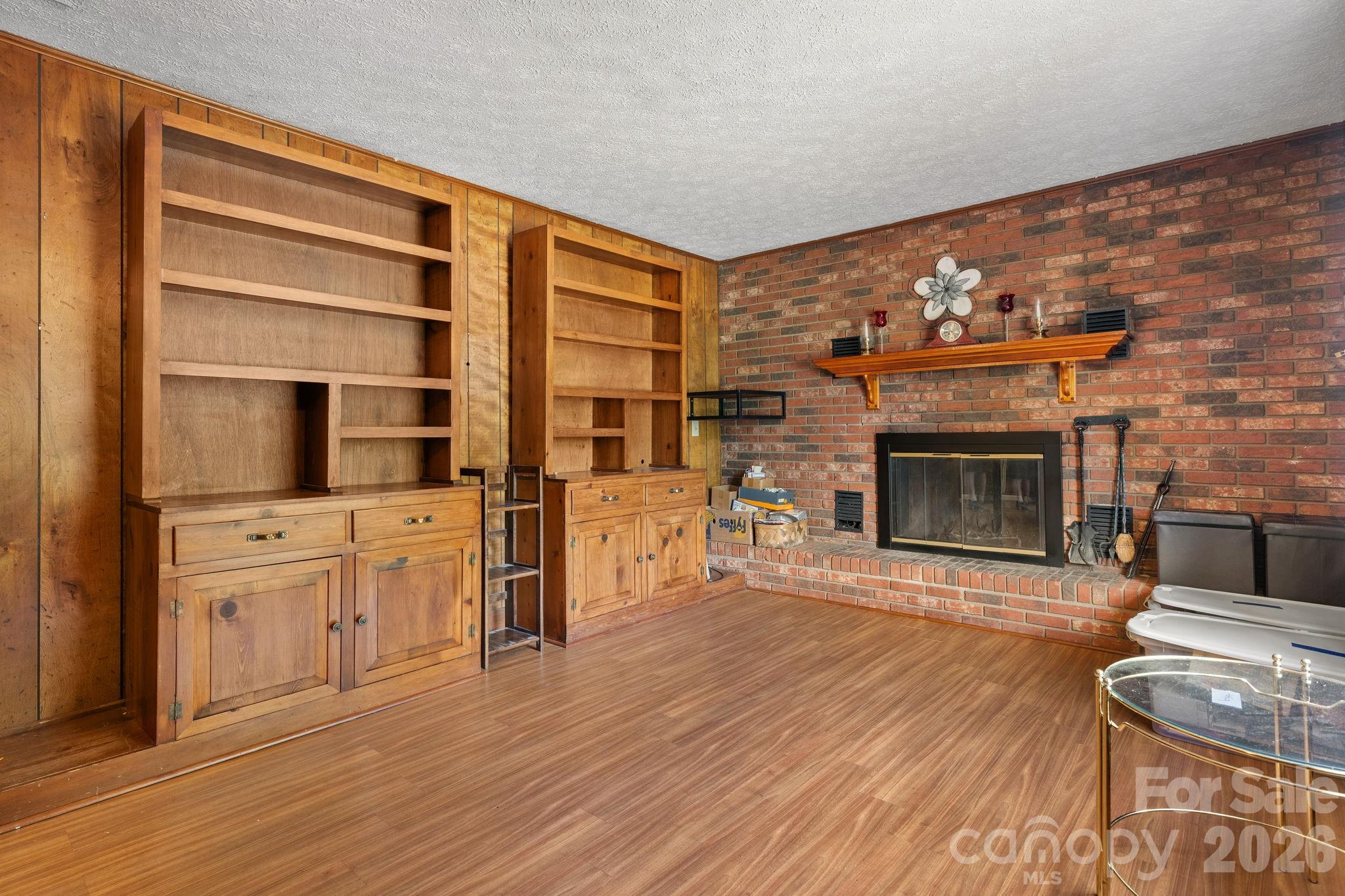 Crestview - Residential