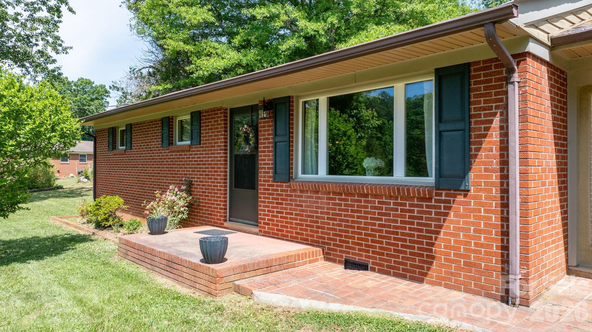 Crestview - Residential