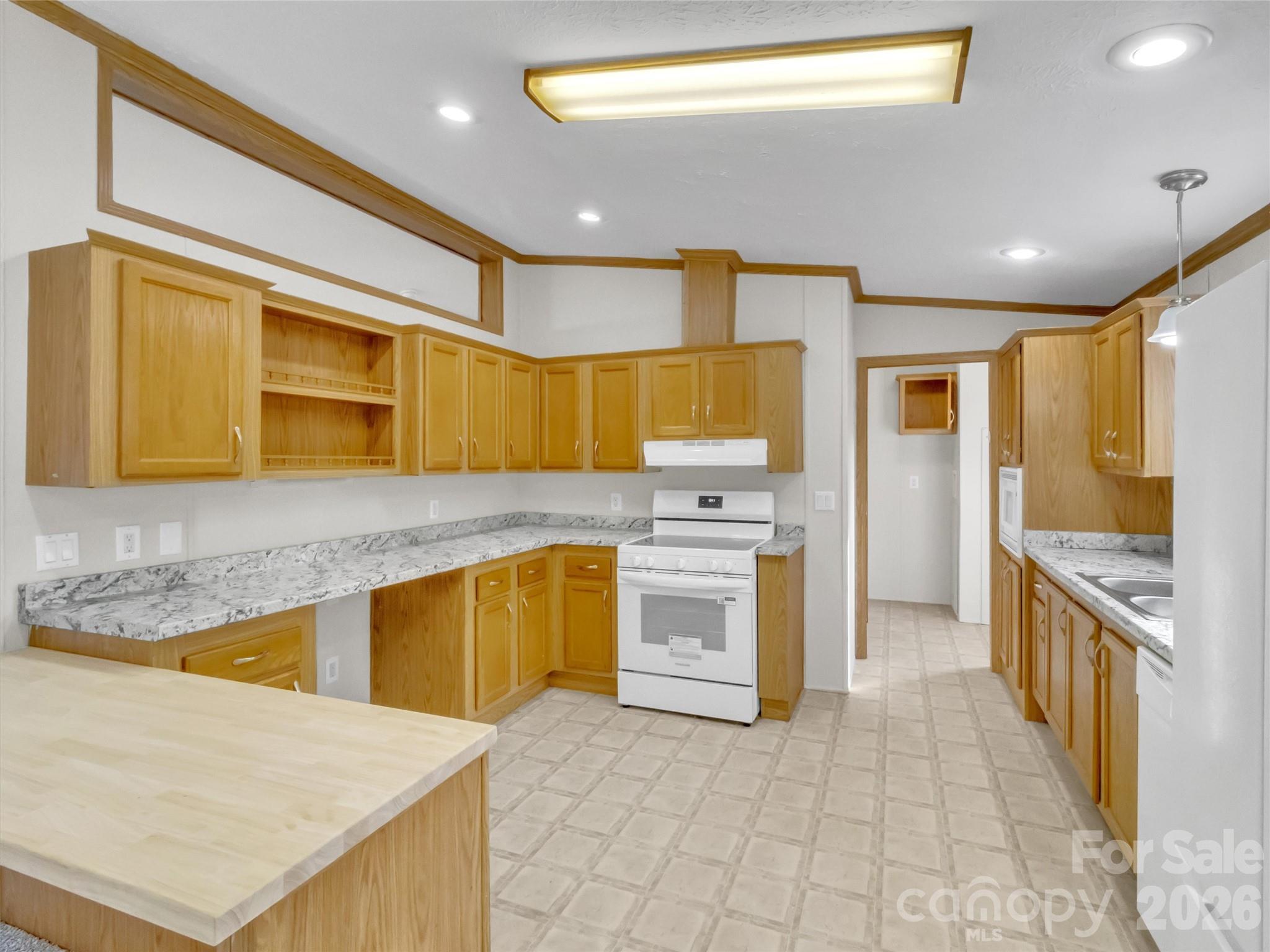 Whispering Winds - Residential