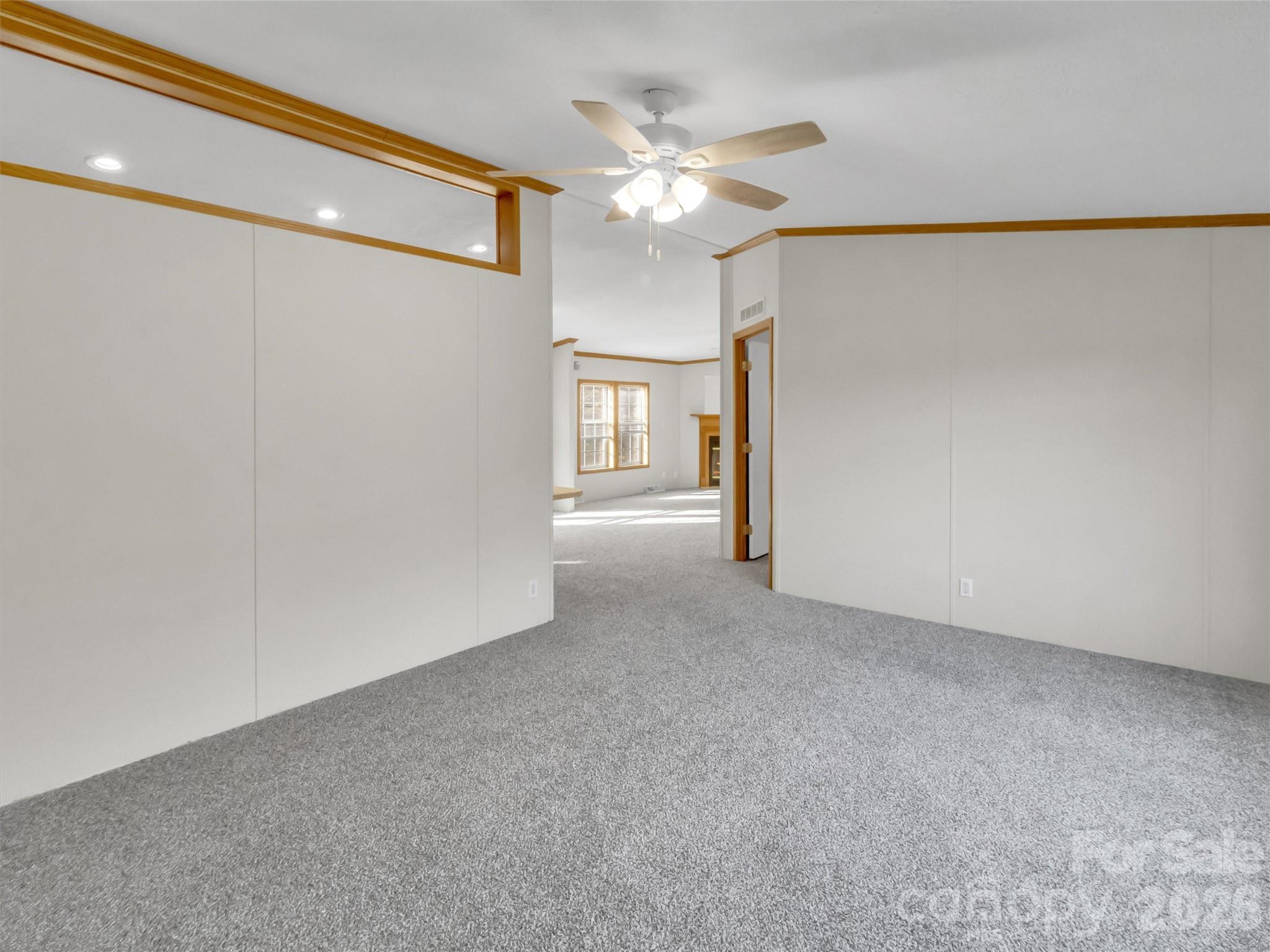 Whispering Winds - Residential